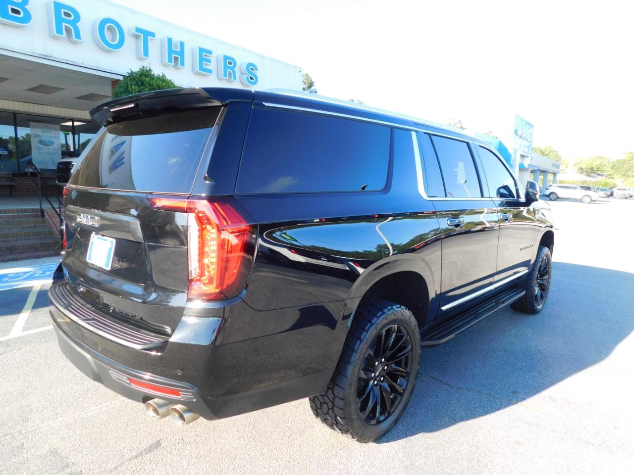 GMC Yukon XL 2WD 4dr Denali 2024