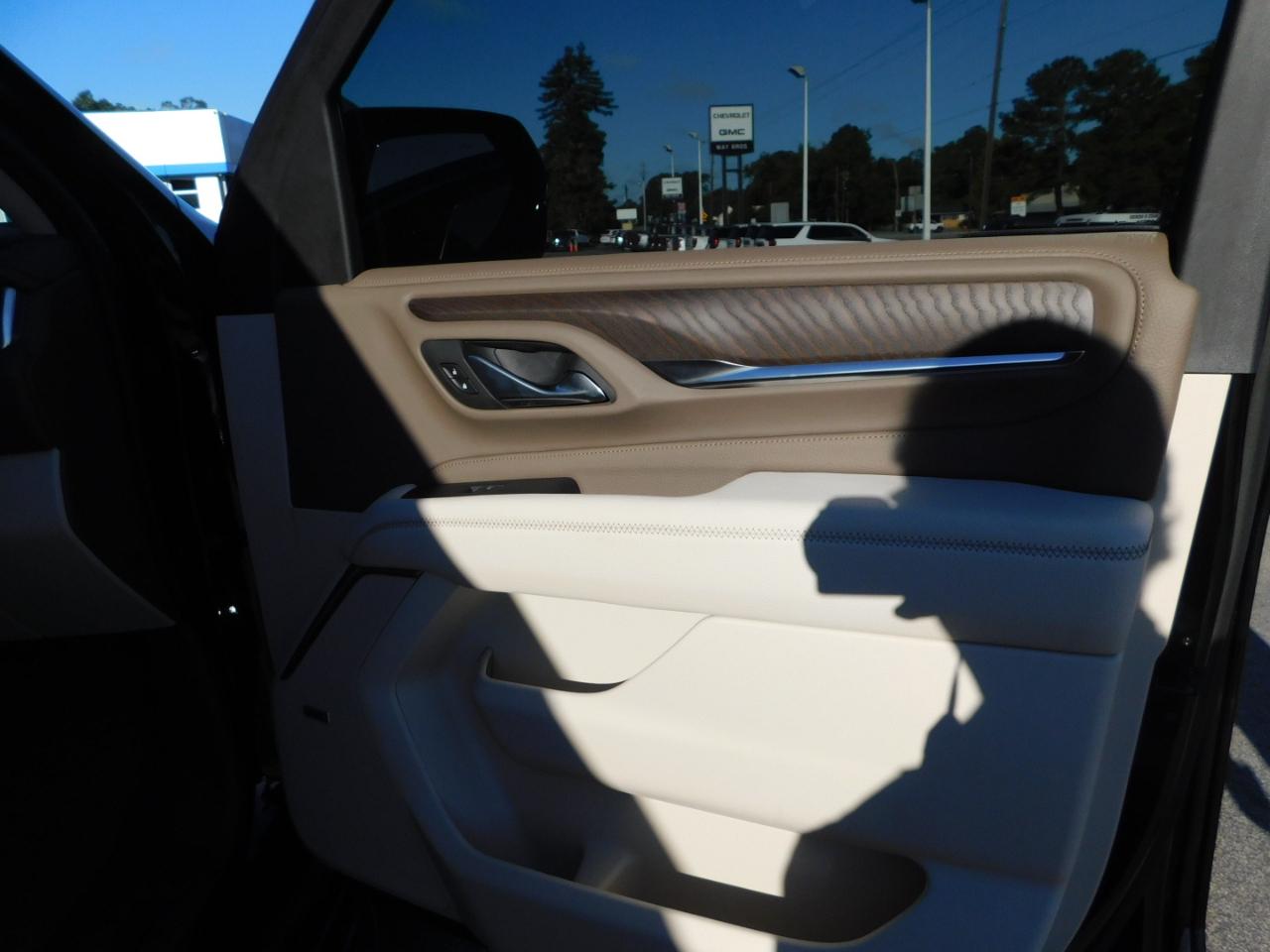 GMC Yukon XL 2WD 4dr Denali 2024