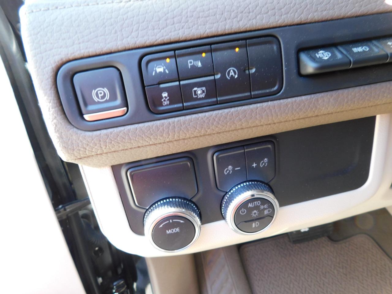 GMC Yukon XL 2WD 4dr Denali 2024