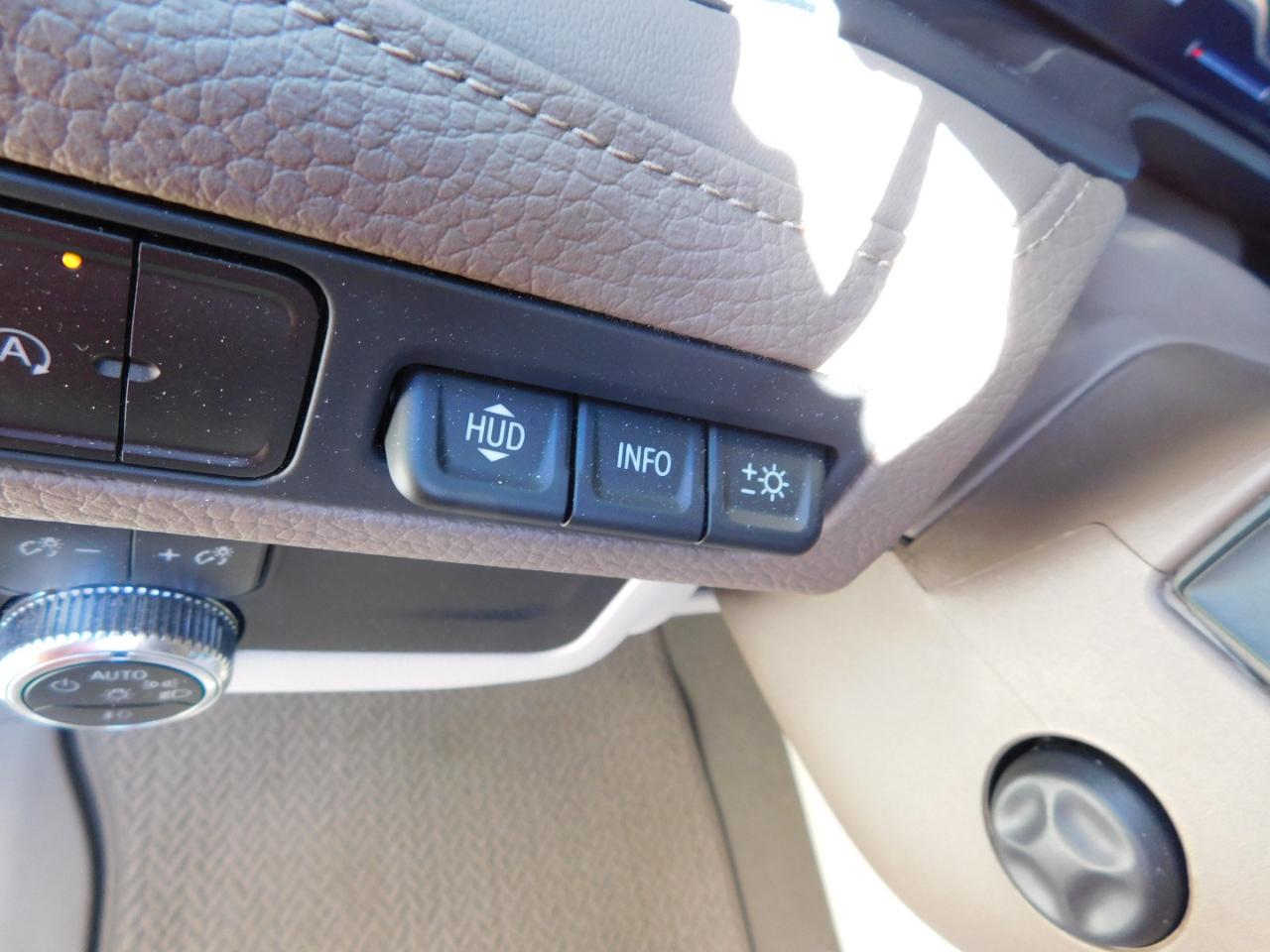 GMC Yukon XL 2WD 4dr Denali 2024