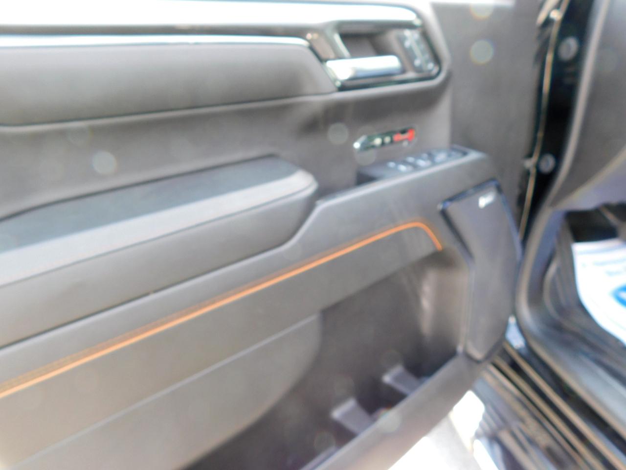 GMC Sierra 1500 4WD Crew Cab 147" AT4 2024