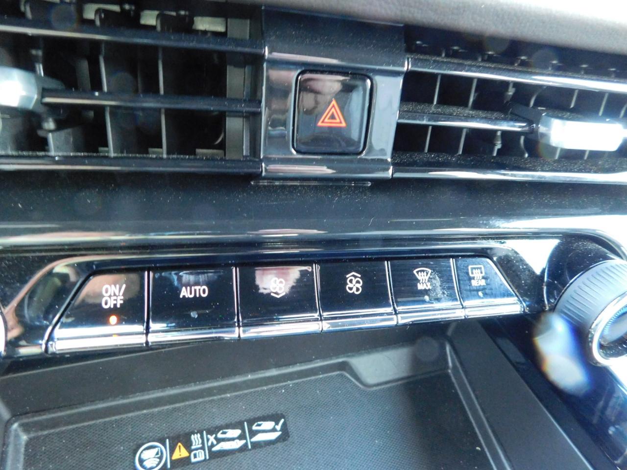 Chevrolet Suburban 2WD 4dr LT 2025