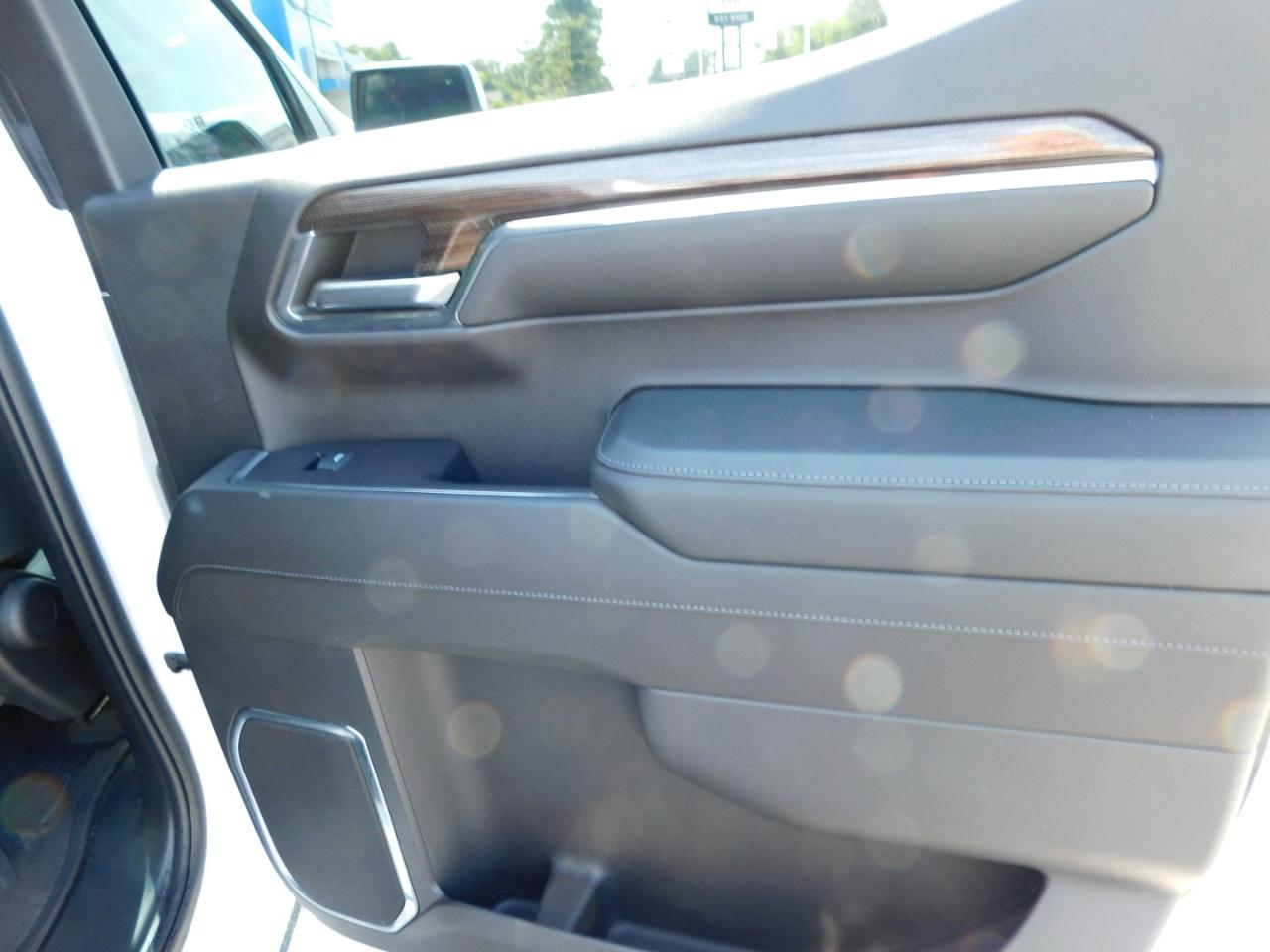 Chevrolet Silverado 1500  2024
