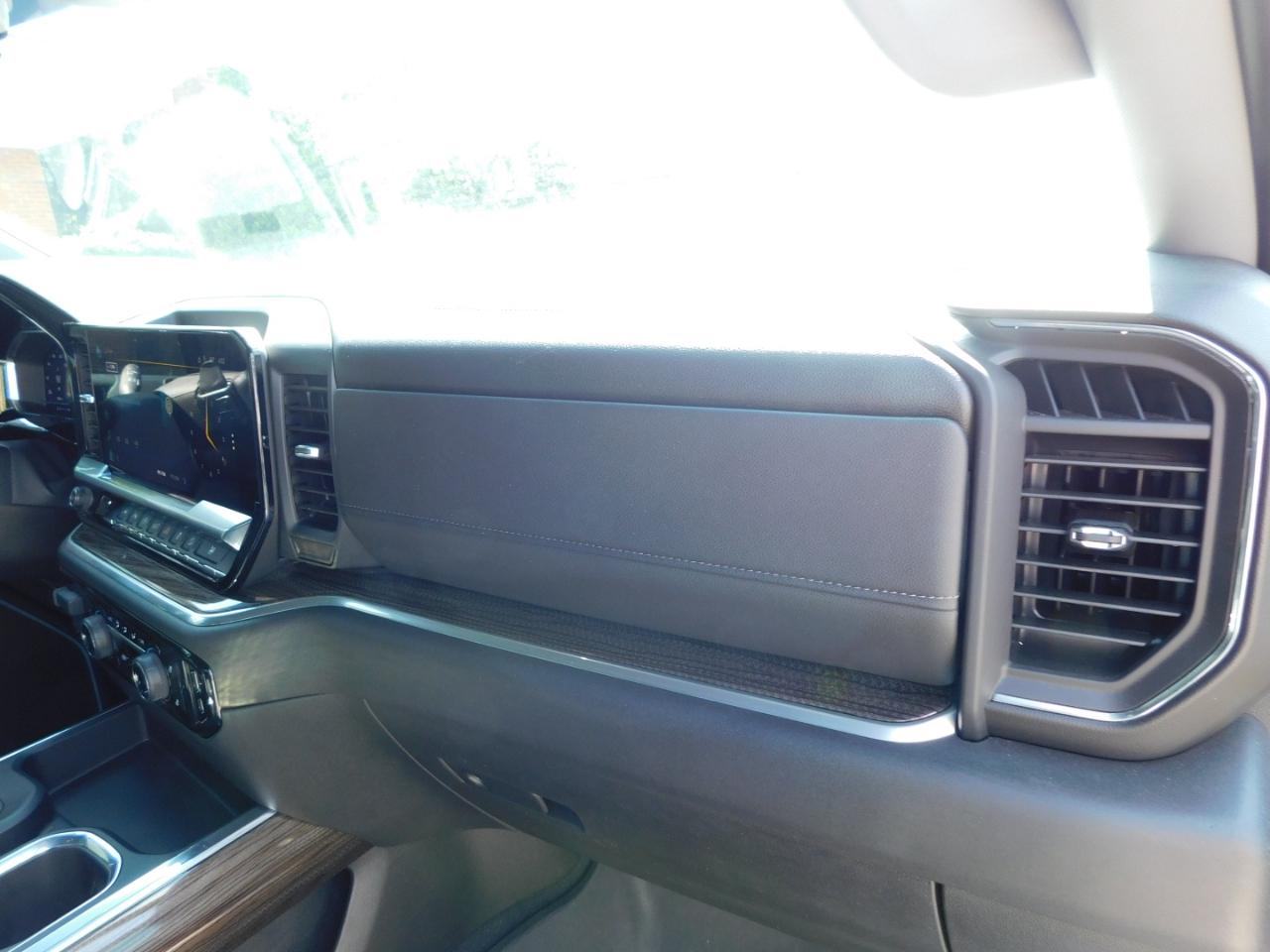 Chevrolet Silverado 1500  2024