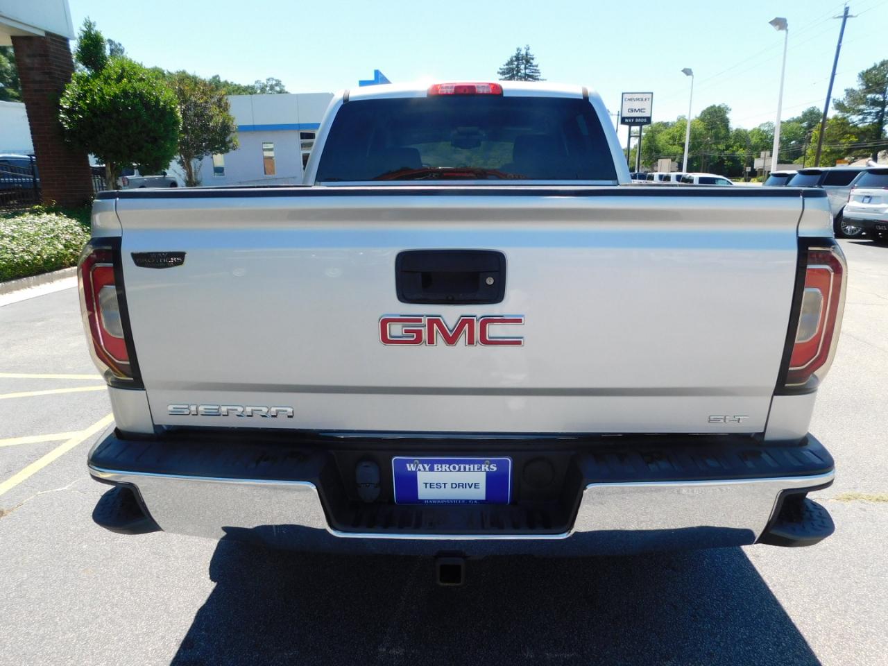 GMC Sierra 1500 4WD Crew Cab 143.5" SLT 2017