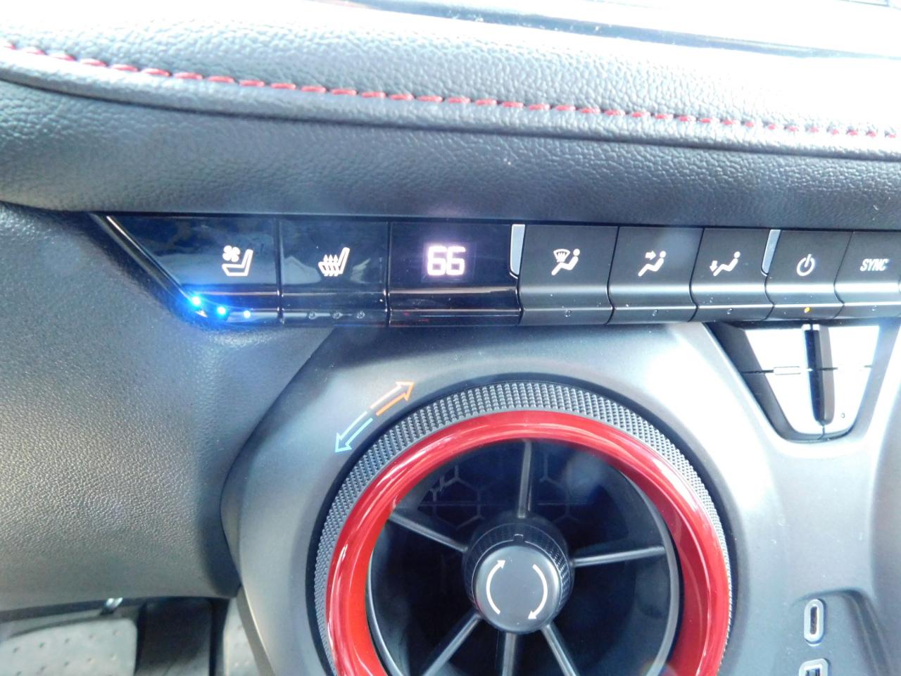 Chevrolet Blazer FWD 4dr RS 2021