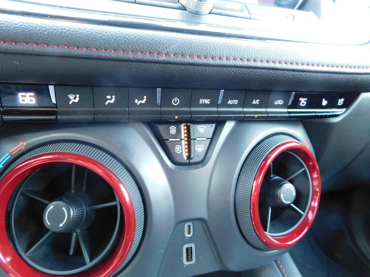 Chevrolet Blazer FWD 4dr RS 2021