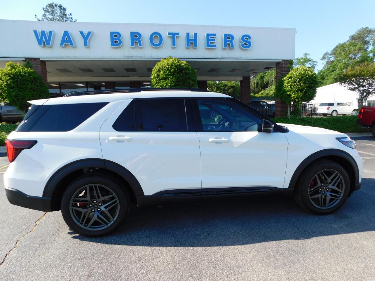 Ford Explorer ST RWD 2025