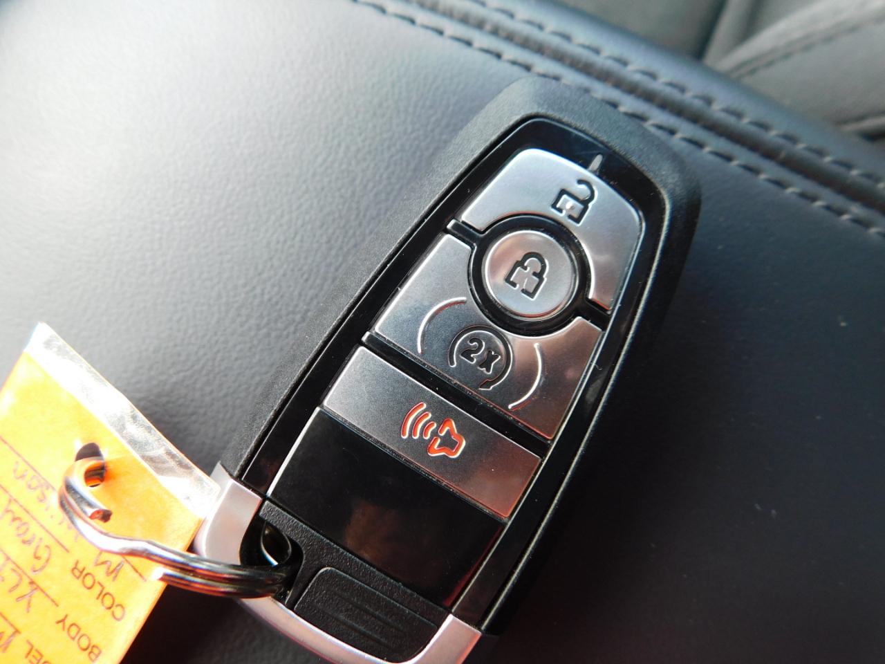 Ford Maverick XLT AWD SuperCrew 2025