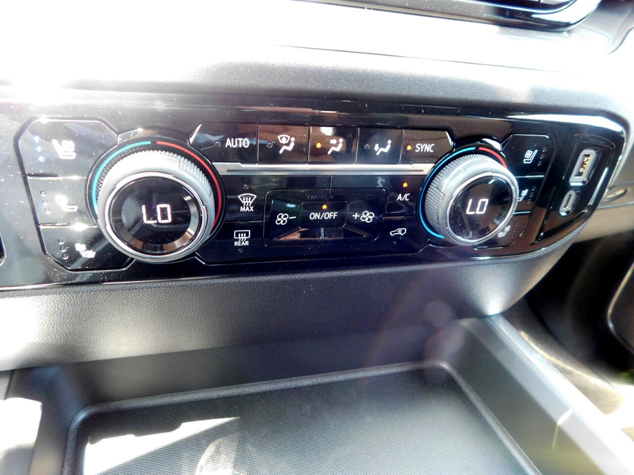 Chevrolet Silverado 2500HD  2025 Chevrolet Silverado 2500HD  2025