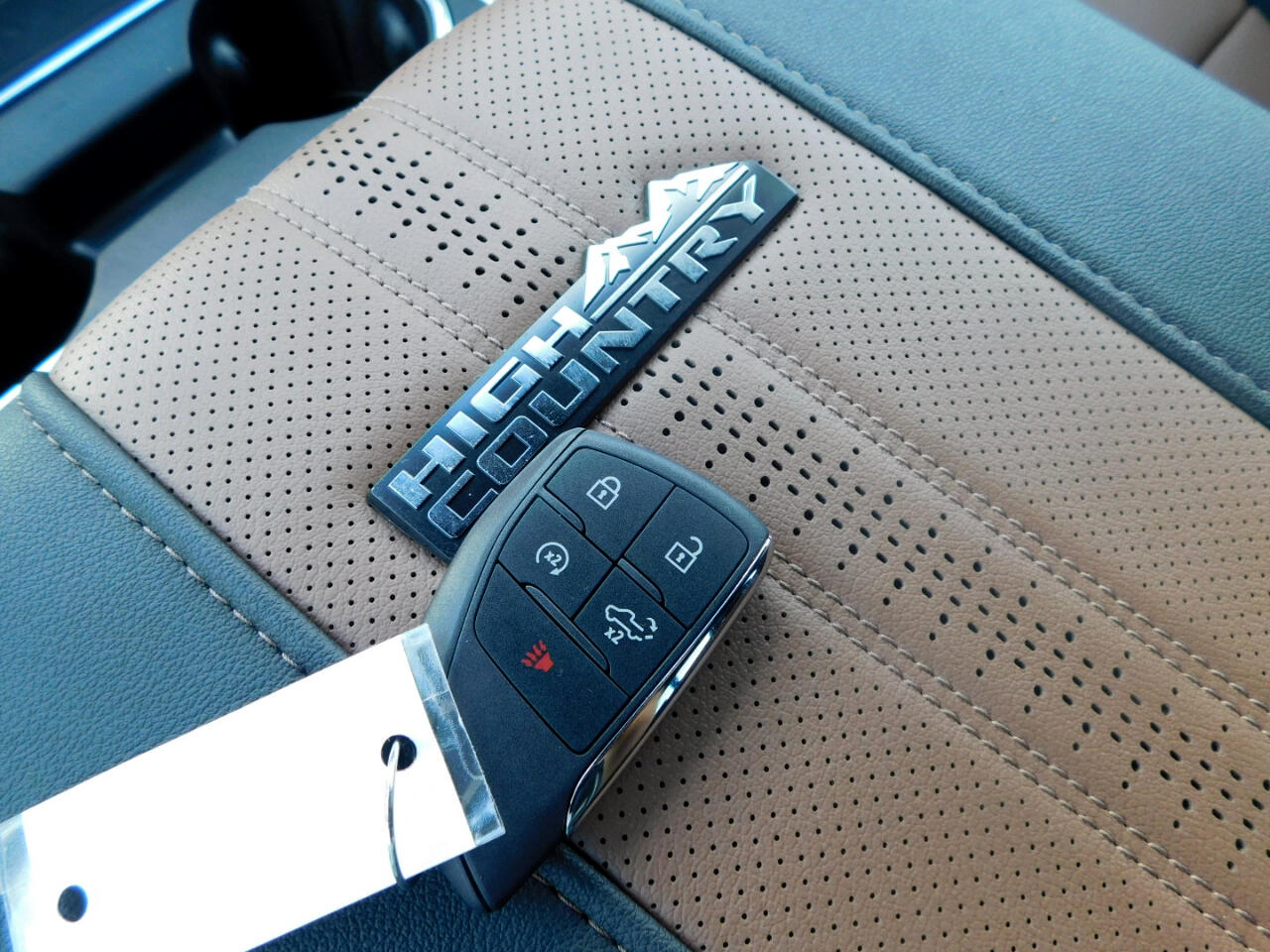 Chevrolet Silverado 2500HD  2025 Chevrolet Silverado 2500HD  2025