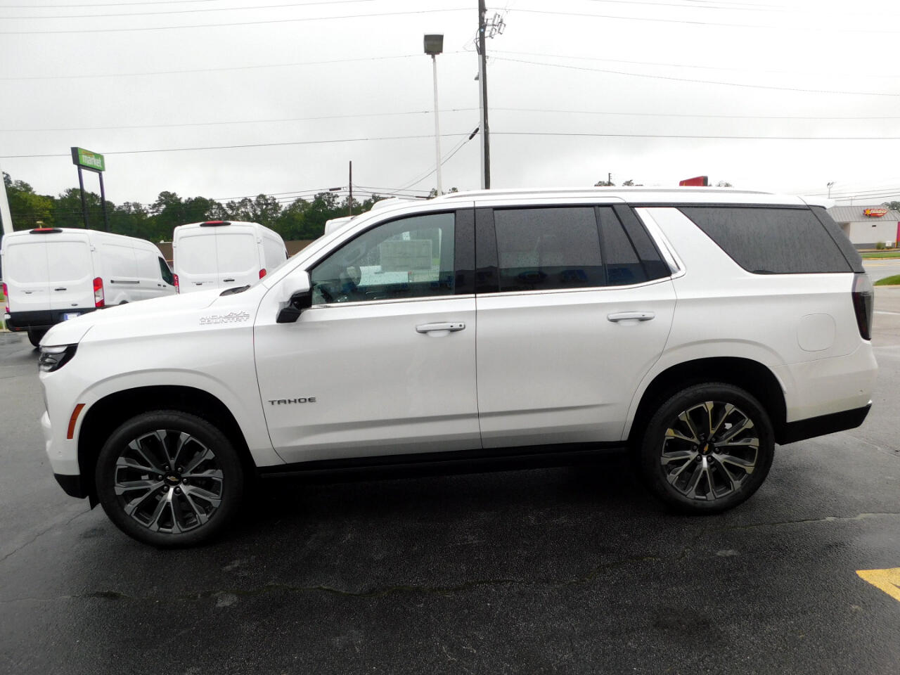 Chevrolet Tahoe 2WD 4dr High Country 2025 Chevrolet Tahoe 2WD 4dr High Country 2025