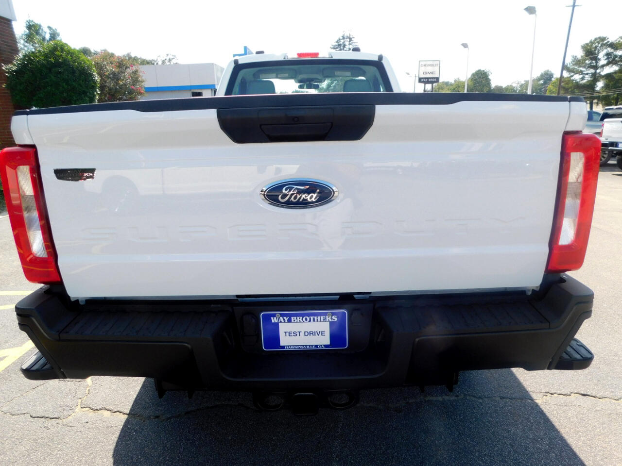 Ford Super Duty F-350 SRW XL 4WD Reg Cab 8' Box 2026 Ford Super Duty F-350 SRW XL 4WD Reg Cab 8' Box 2026