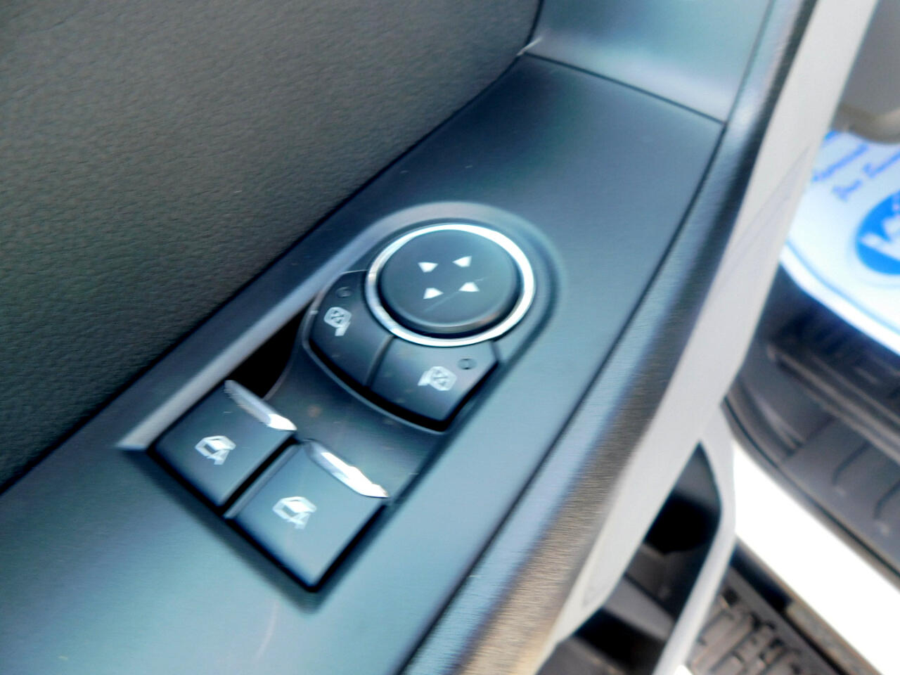 Ford Super Duty F-350 SRW XL 4WD Reg Cab 8' Box 2026 Ford Super Duty F-350 SRW XL 4WD Reg Cab 8' Box 2026