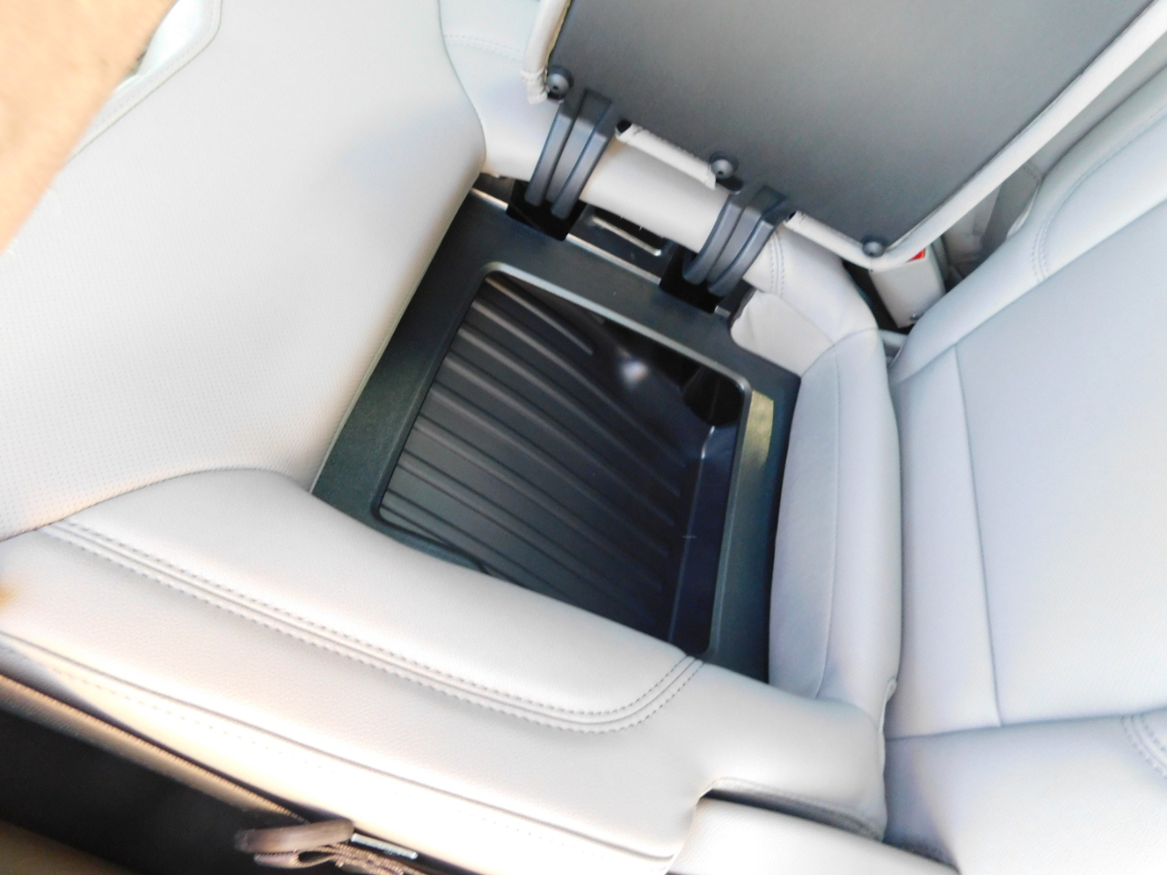 GMC Sierra 1500 4WD Crew Cab 147" SLT 2026 GMC Sierra 1500 4WD Crew Cab 147" SLT 2026