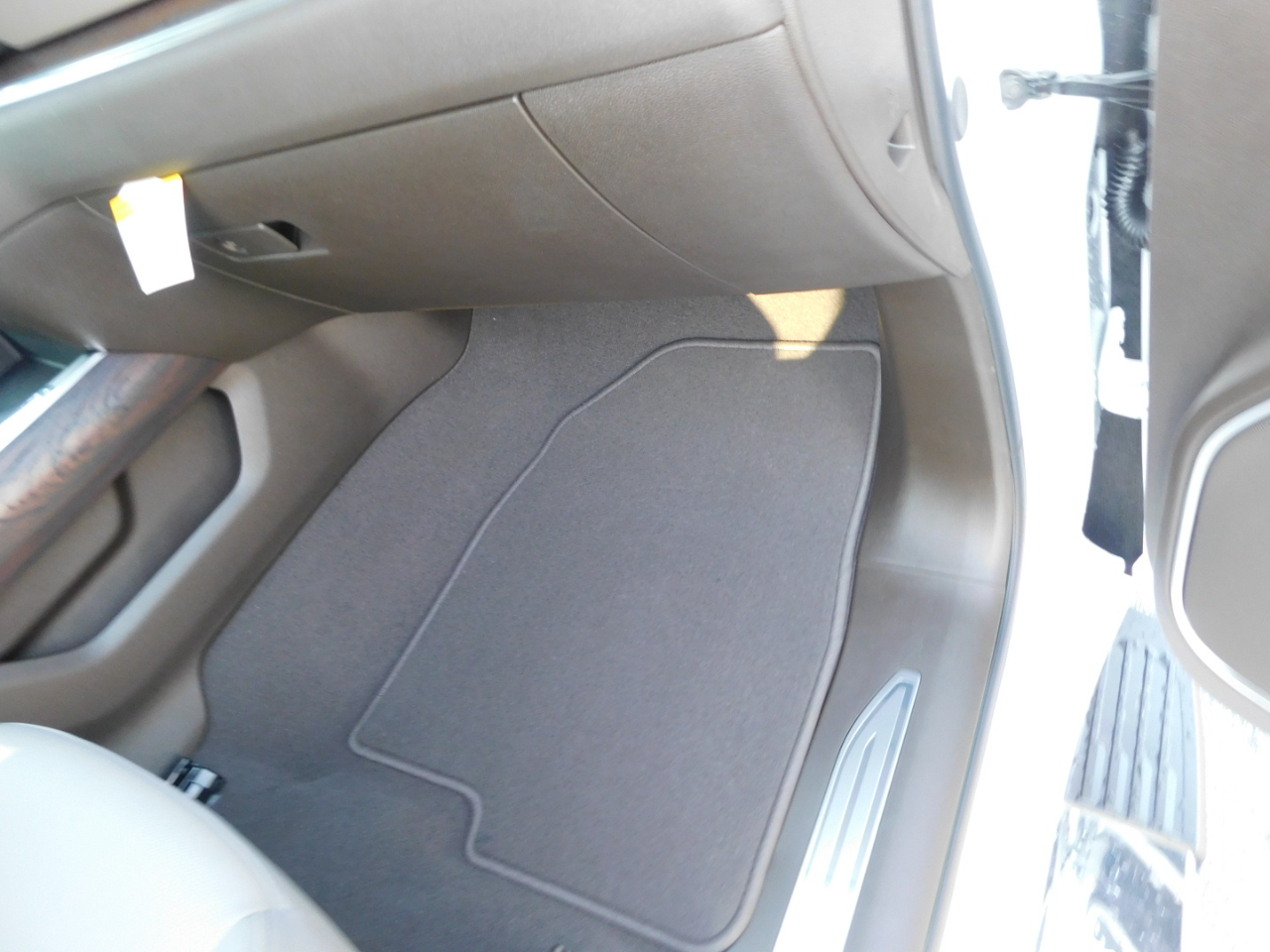 GMC Sierra 1500 4WD Crew Cab 147" SLT 2026 GMC Sierra 1500 4WD Crew Cab 147" SLT 2026