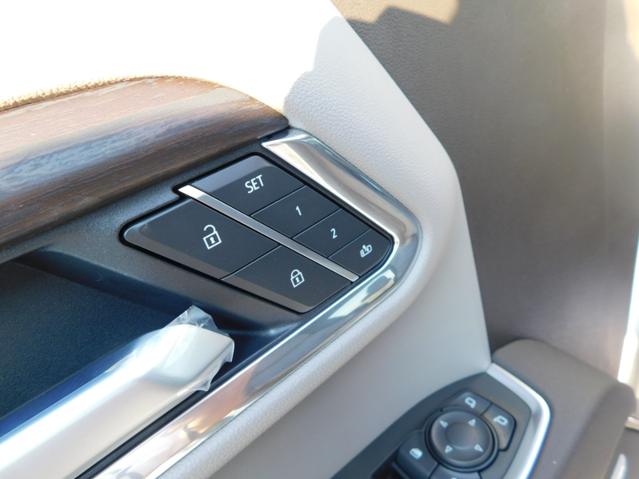 GMC Sierra 1500 4WD Crew Cab 147" SLT 2026 GMC Sierra 1500 4WD Crew Cab 147" SLT 2026