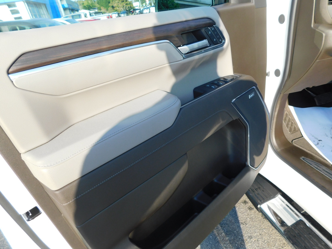 GMC Sierra 1500 4WD Crew Cab 147" SLT 2026 GMC Sierra 1500 4WD Crew Cab 147" SLT 2026