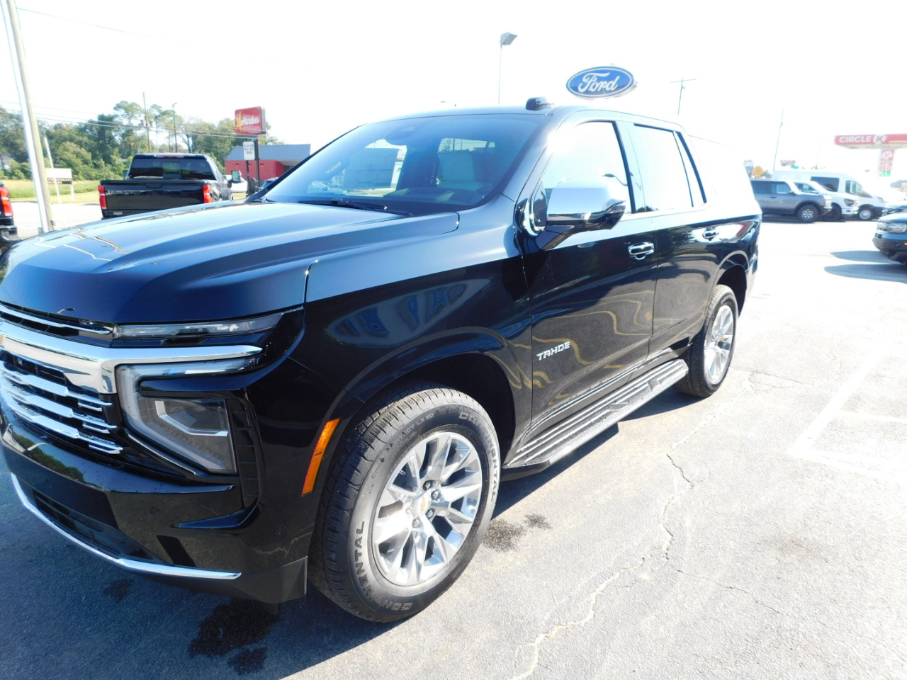 Chevrolet Tahoe 2WD 4dr Premier 2026 Chevrolet Tahoe 2WD 4dr Premier 2026