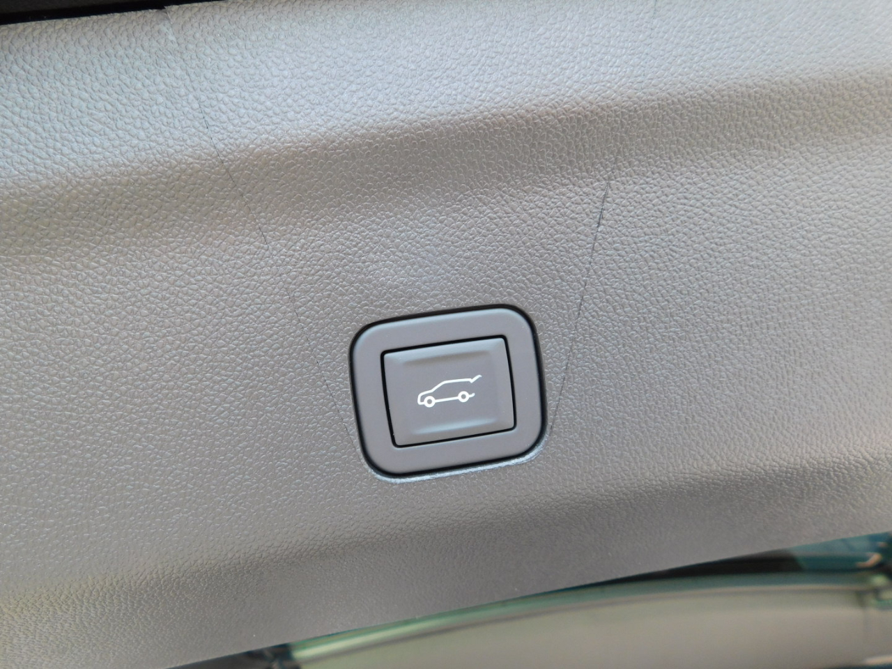 Chevrolet Tahoe 2WD 4dr Premier 2026 Chevrolet Tahoe 2WD 4dr Premier 2026