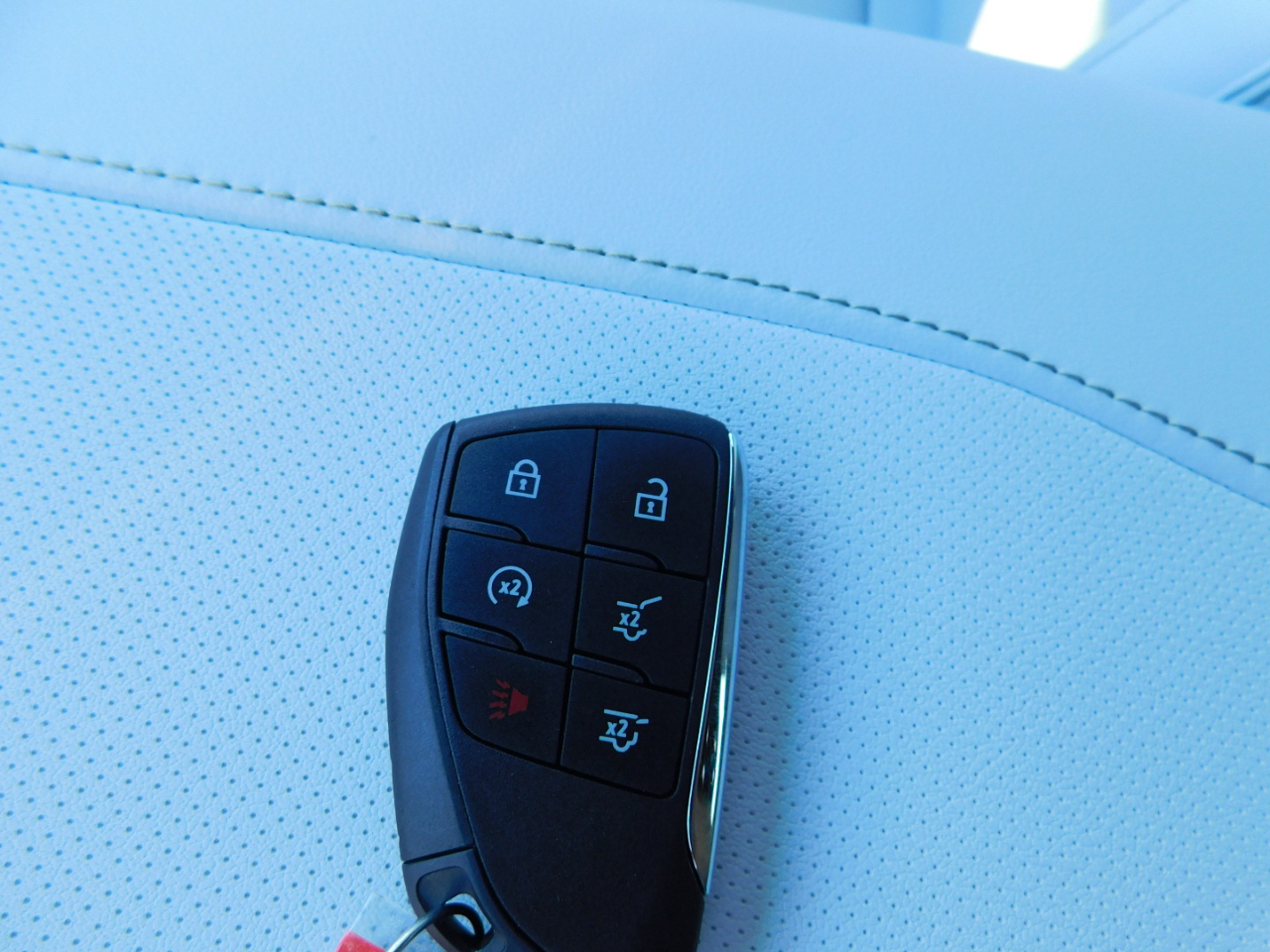 Chevrolet Tahoe 2WD 4dr Premier 2026 Chevrolet Tahoe 2WD 4dr Premier 2026