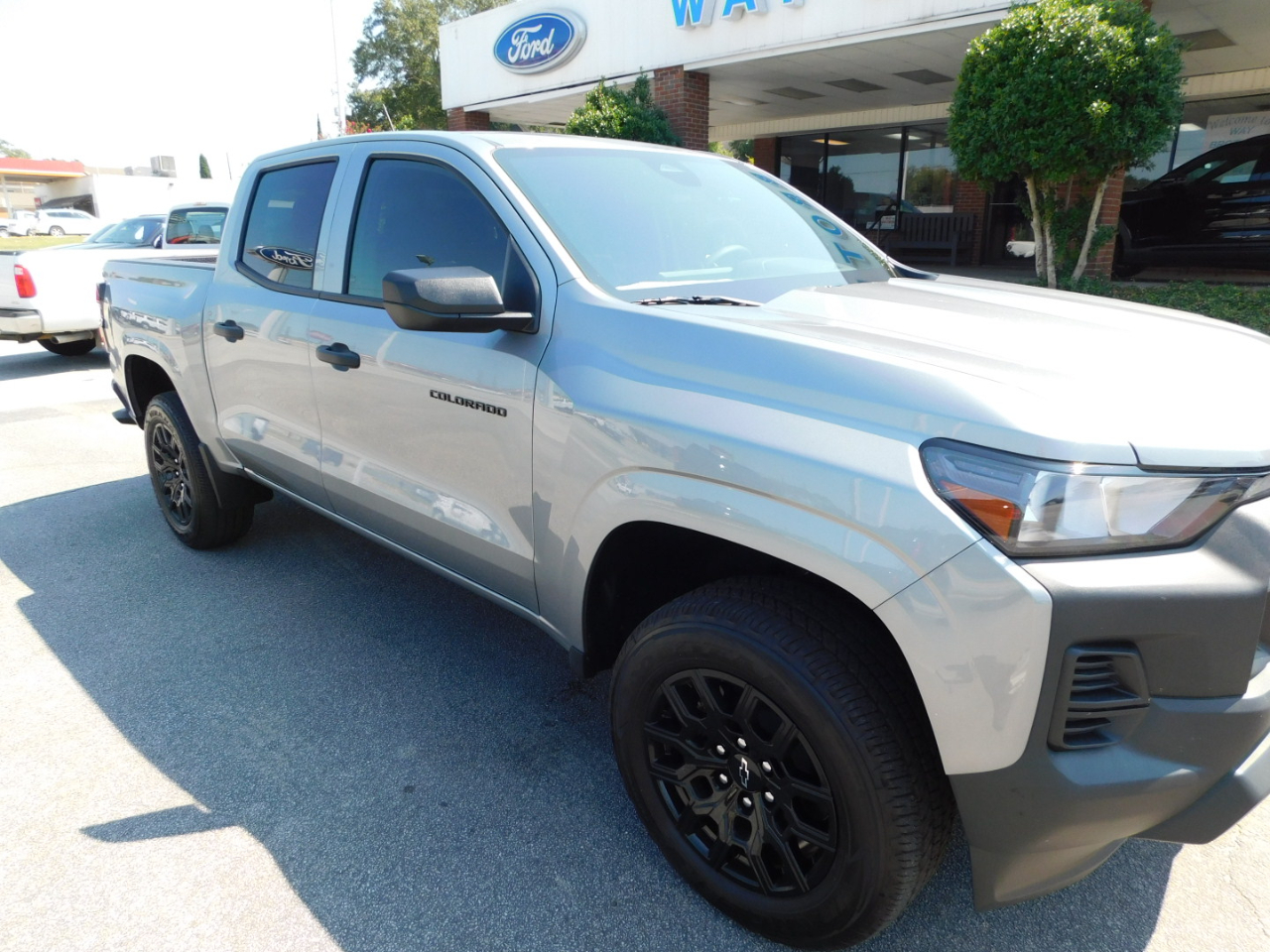 Chevrolet Colorado 2WD Crew Cab WT 2025 Chevrolet Colorado 2WD Crew Cab WT 2025