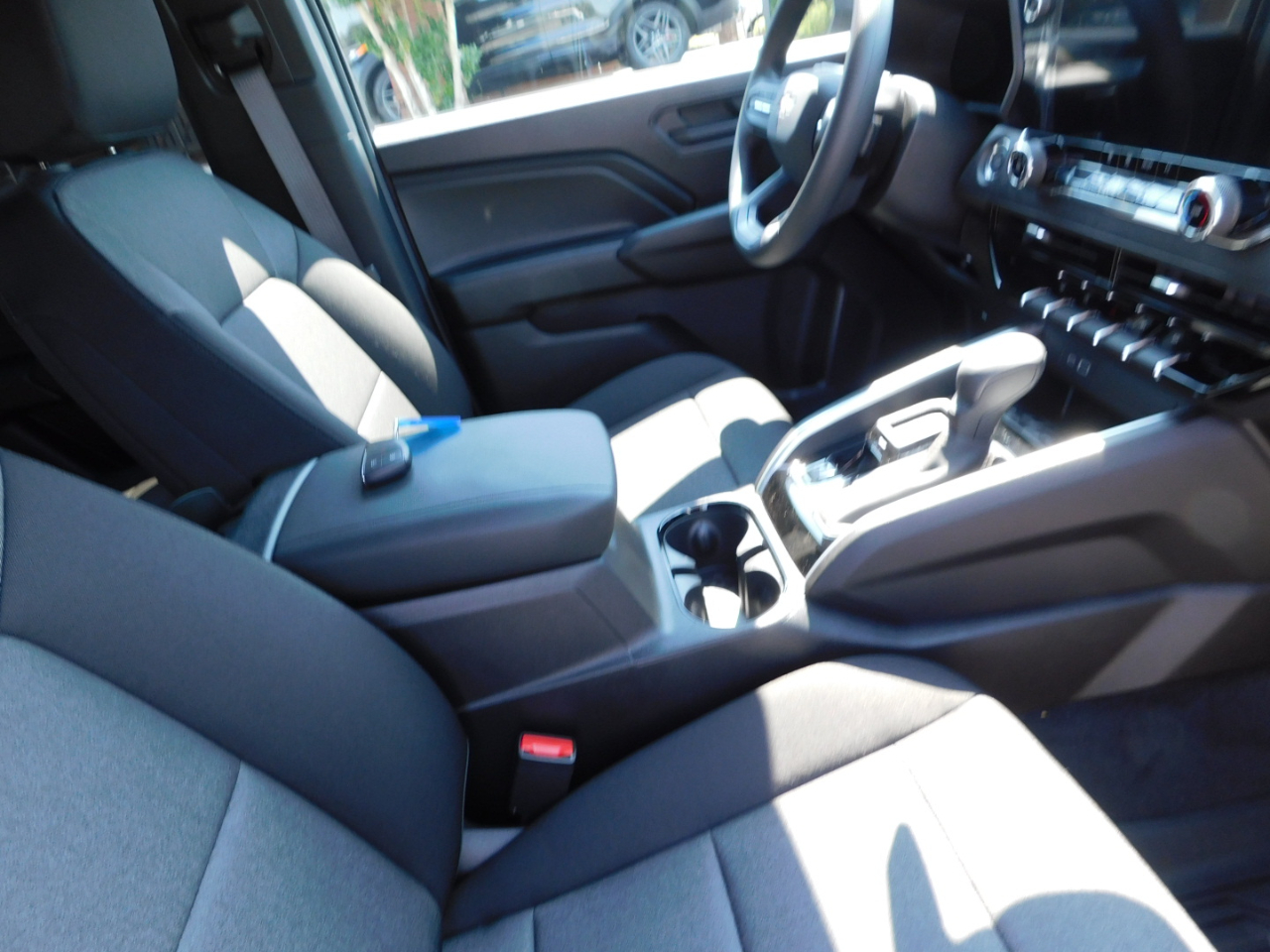 Chevrolet Colorado 2WD Crew Cab WT 2025 Chevrolet Colorado 2WD Crew Cab WT 2025