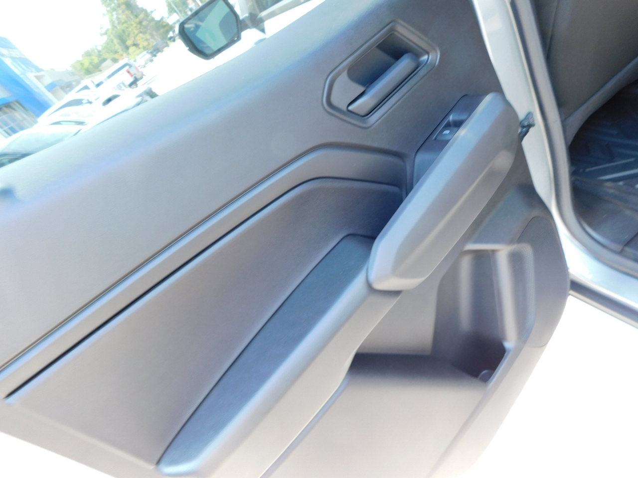 Chevrolet Colorado 2WD Crew Cab WT 2025 Chevrolet Colorado 2WD Crew Cab WT 2025