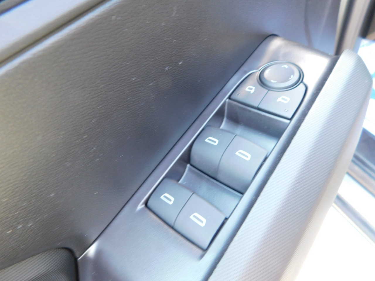 Chevrolet Colorado 2WD Crew Cab WT 2025 Chevrolet Colorado 2WD Crew Cab WT 2025