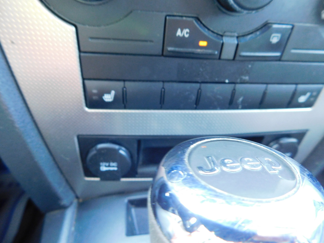 Jeep Grand Cherokee 4WD 4dr Laredo 2010 Jeep Grand Cherokee 4WD 4dr Laredo 2010