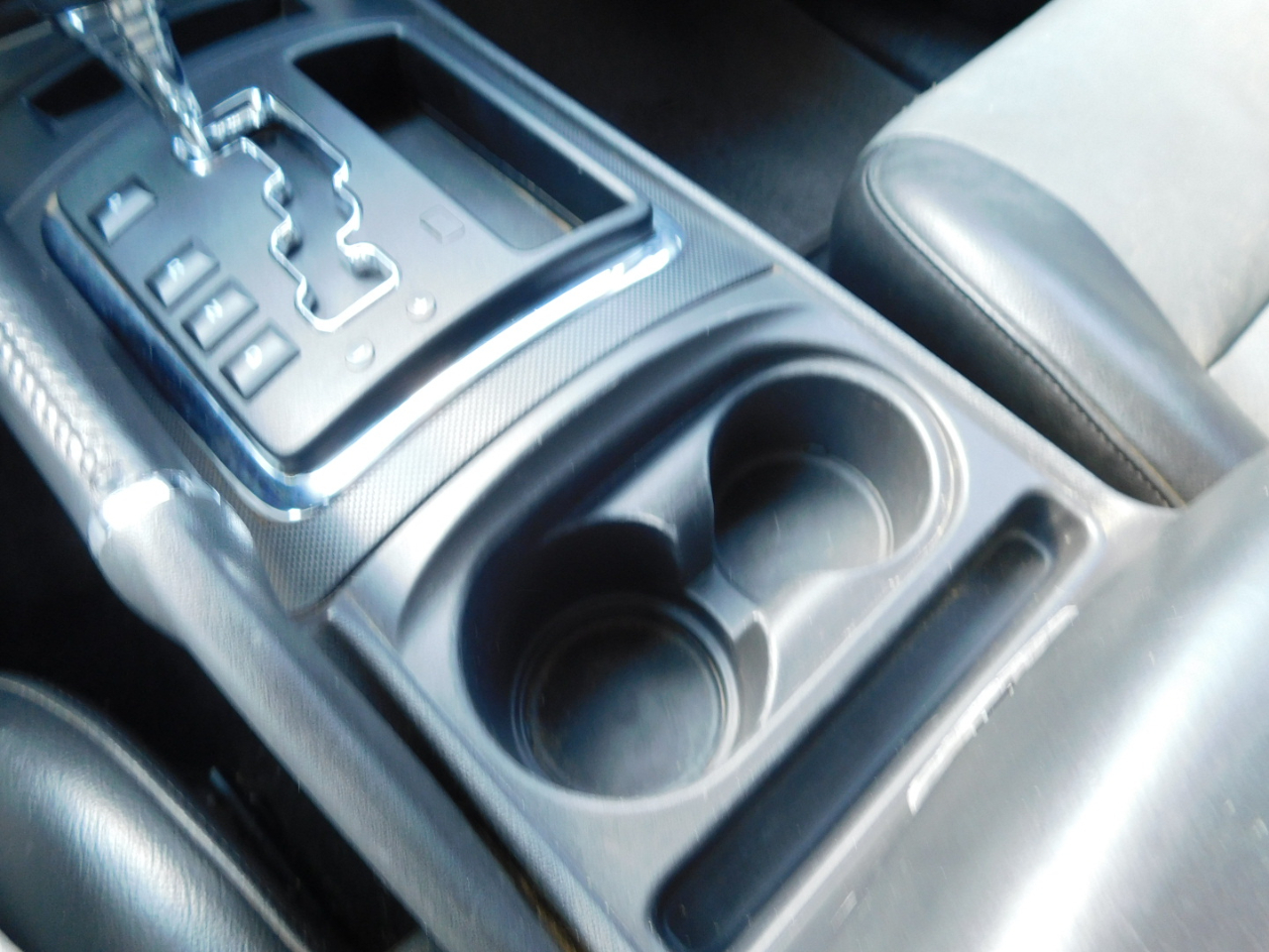 Jeep Grand Cherokee 4WD 4dr Laredo 2010 Jeep Grand Cherokee 4WD 4dr Laredo 2010