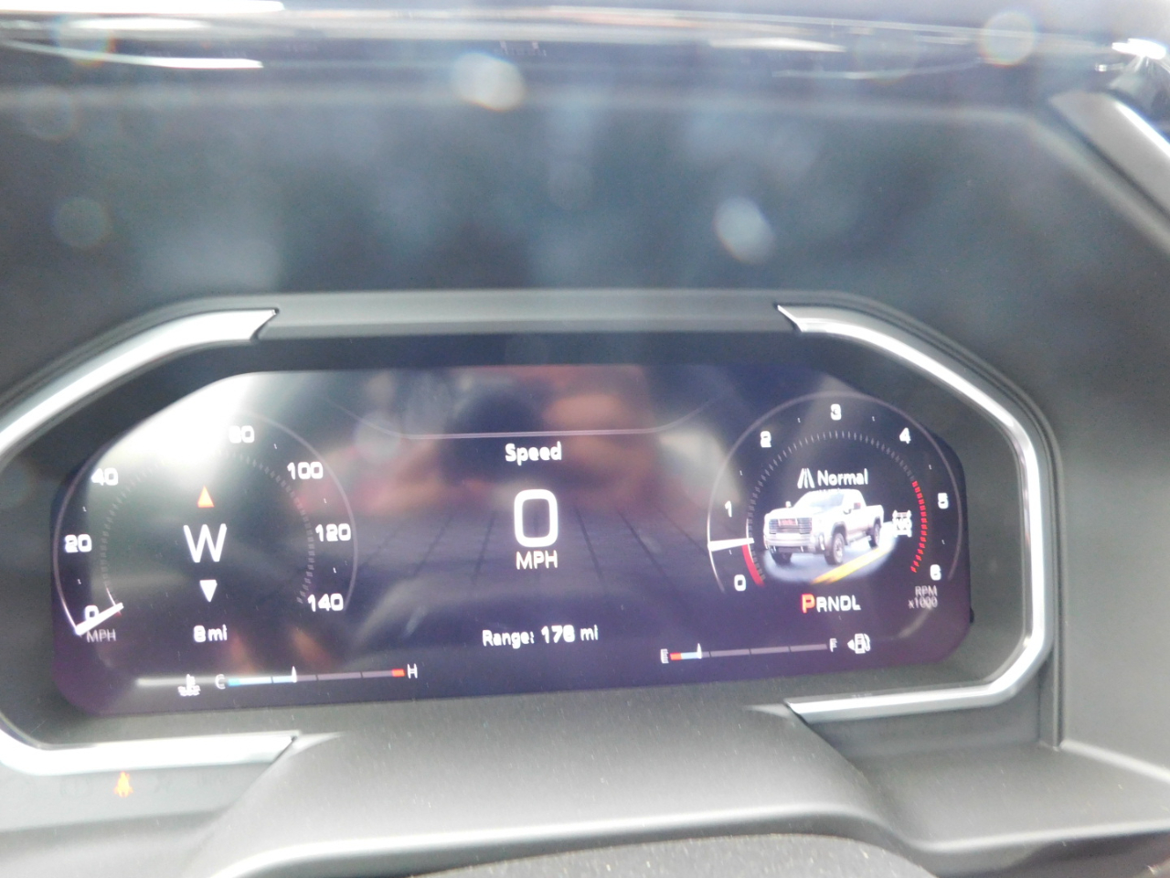 GMC Sierra 3500HD 4WD Crew Cab 159" AT4 2026 GMC Sierra 3500HD 4WD Crew Cab 159" AT4 2026