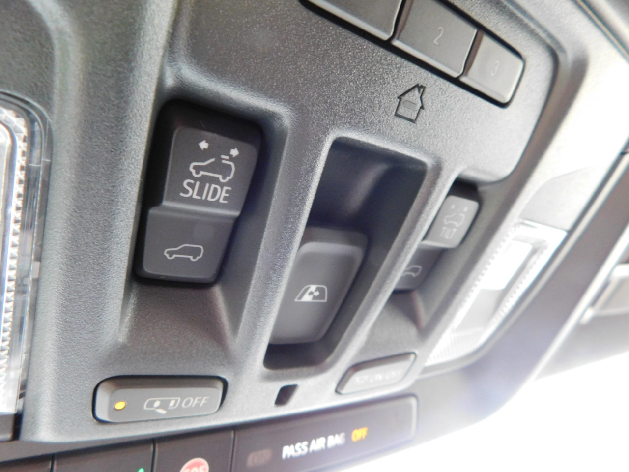 GMC Sierra 3500HD 4WD Crew Cab 159" AT4 2026 GMC Sierra 3500HD 4WD Crew Cab 159" AT4 2026