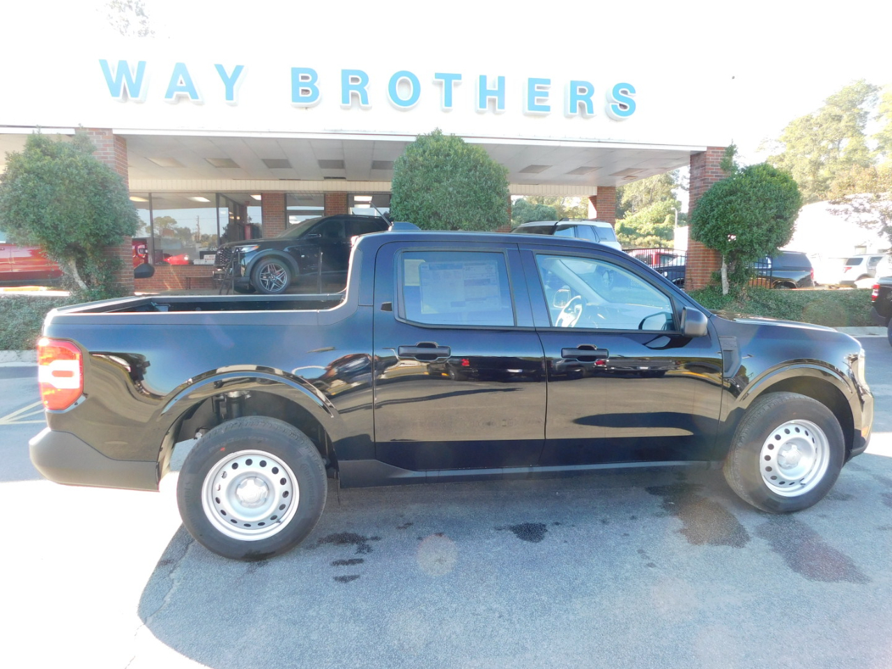 2025 Ford Maverick XL FWD SUPERCREW