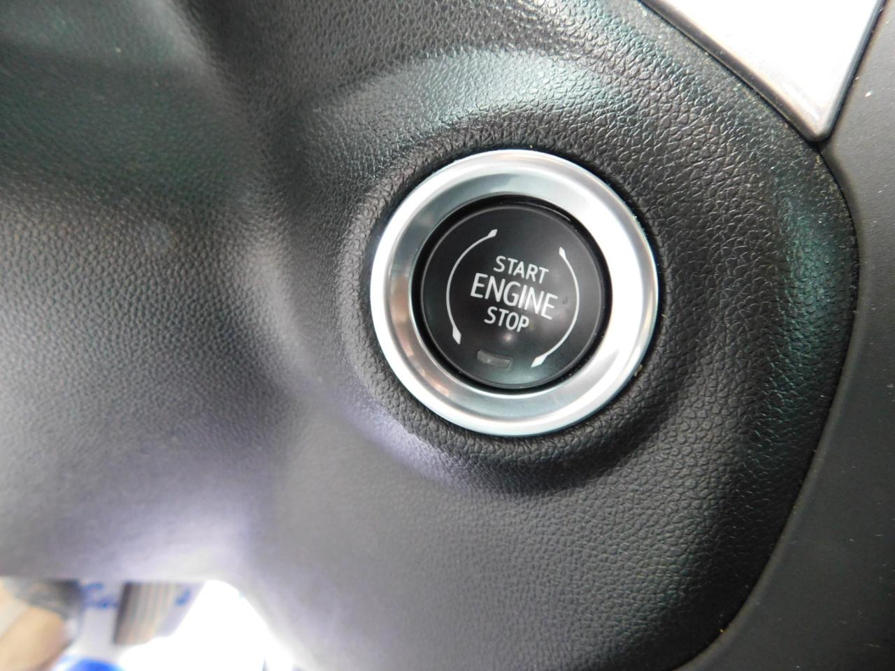 GMC Sierra 2500HD 4WD Crew Cab 159" Pro 2024