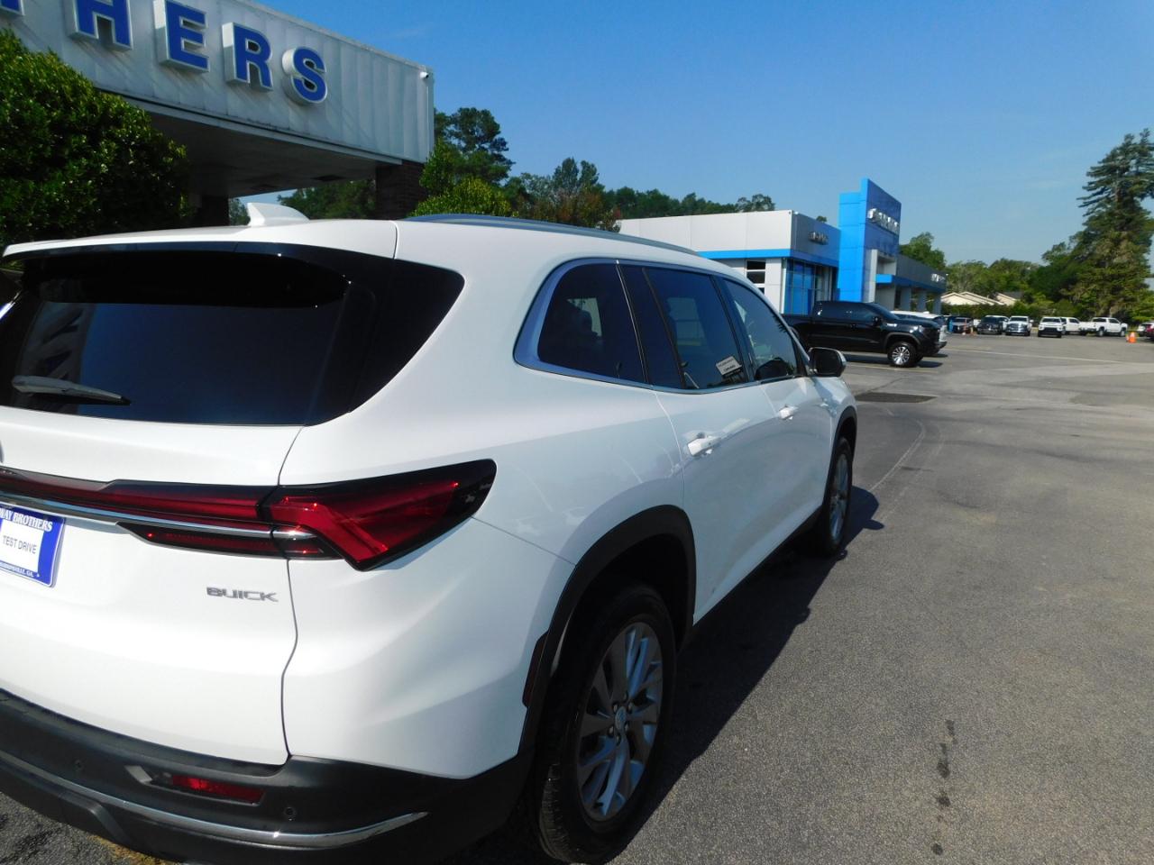 Buick Enclave 4dr Preferred 2025
