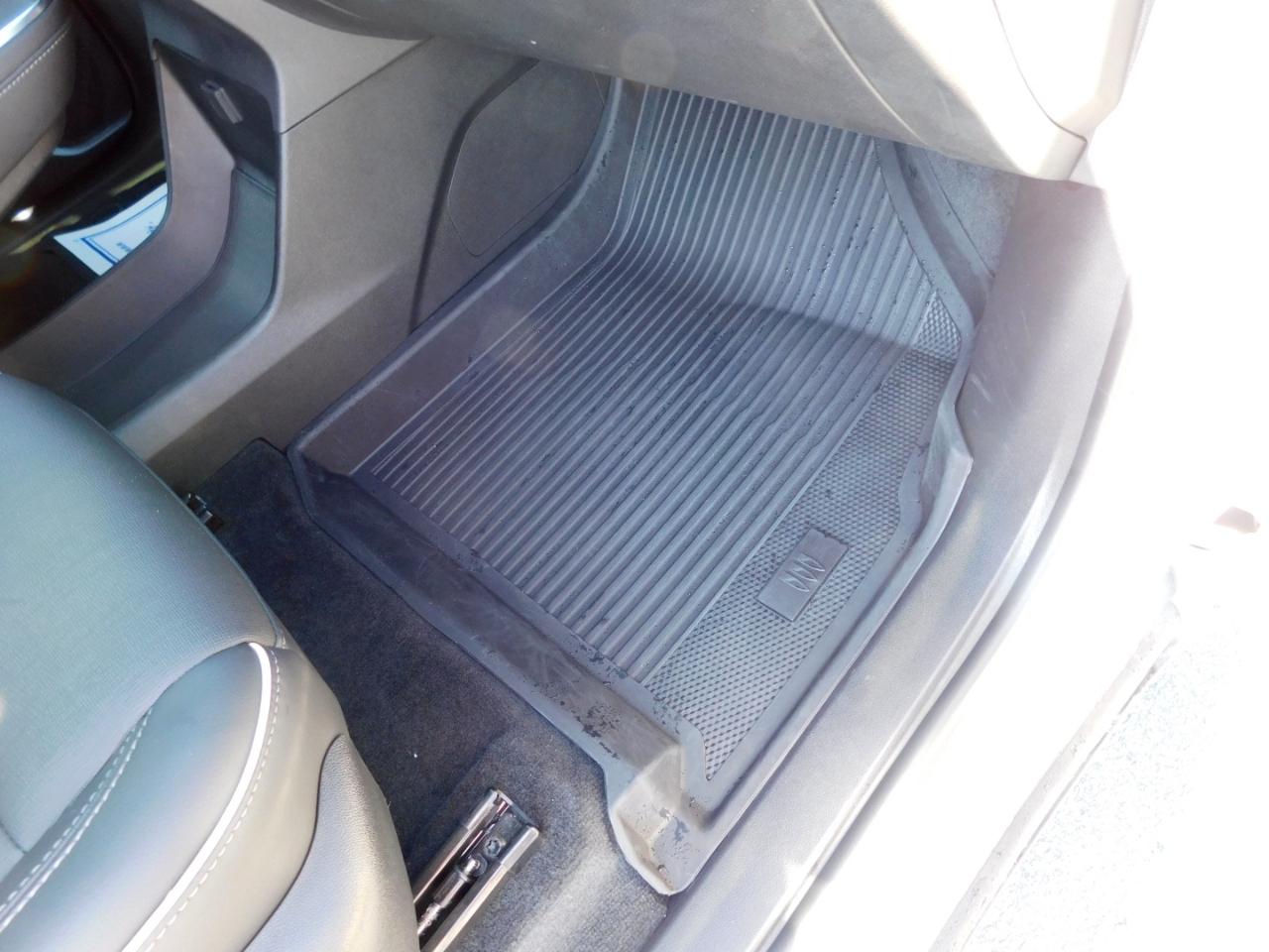 Buick Enclave 4dr Preferred 2025
