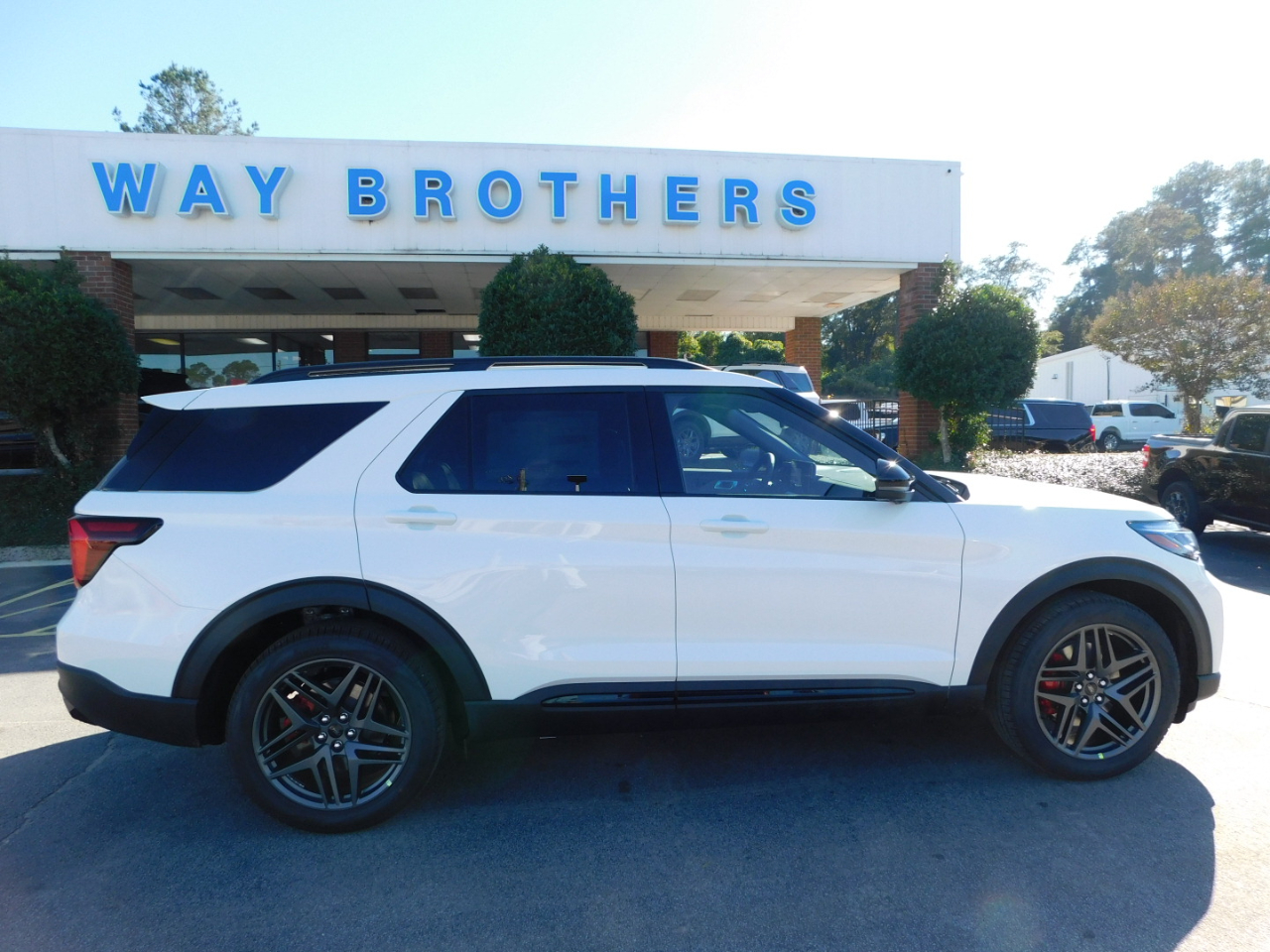 2026 Ford Explorer ST RWD