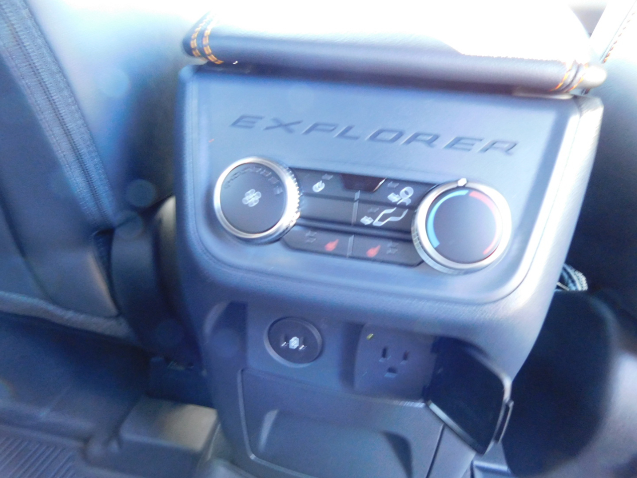 Ford Explorer Tremor 4WD 2026