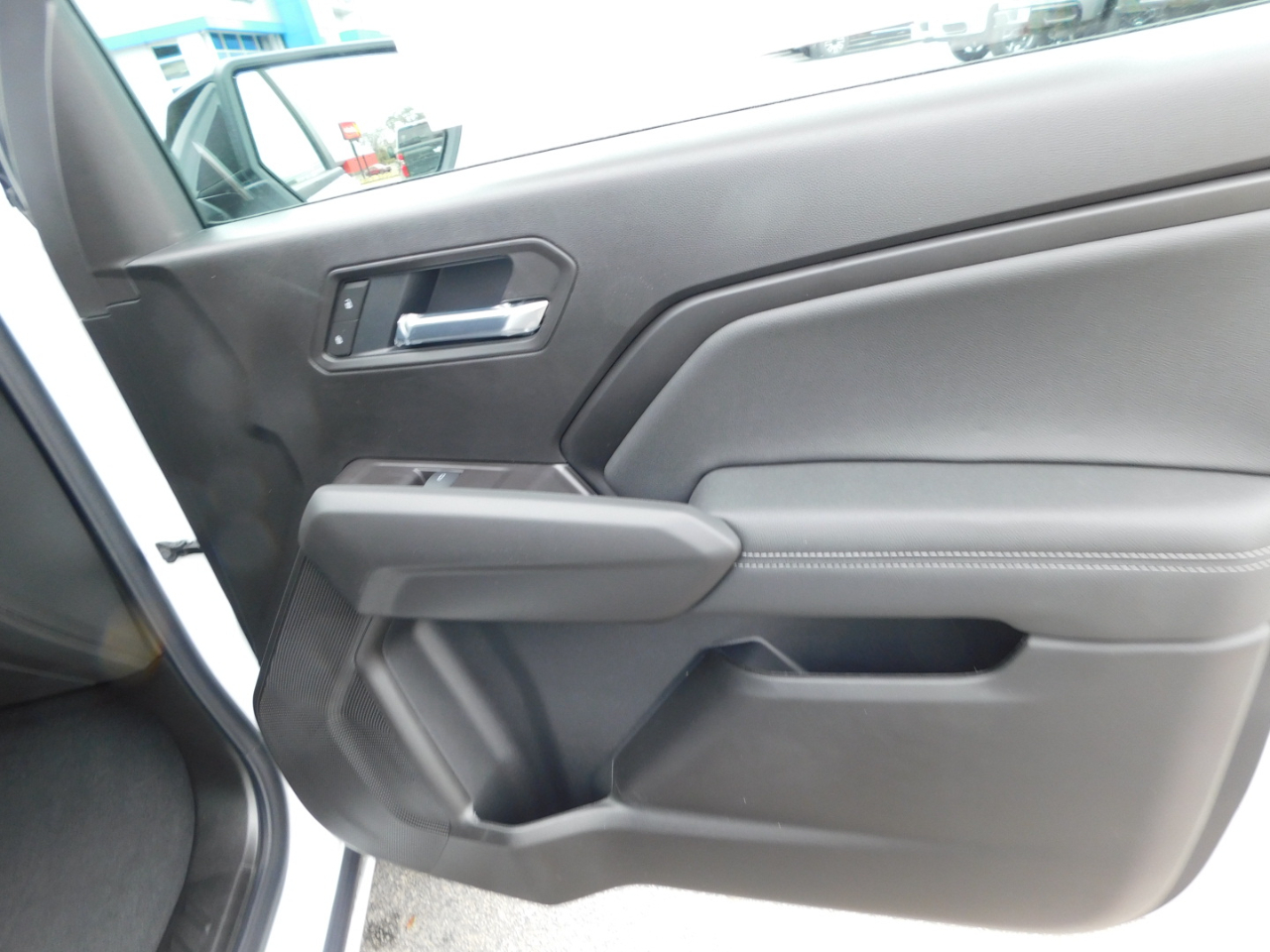 GMC Canyon 2WD Crew Cab Elevation 2026