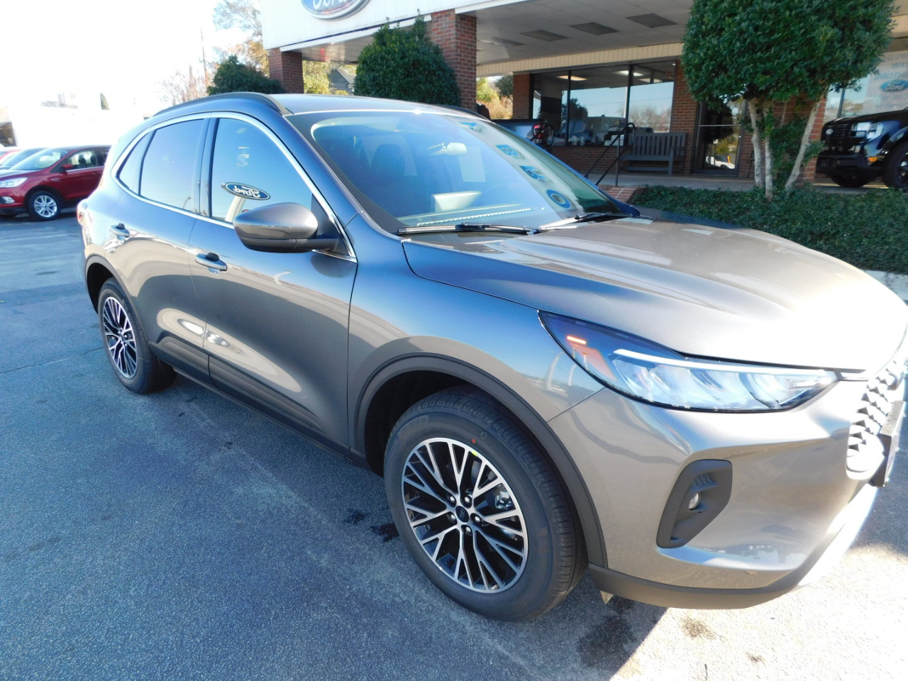 Ford Escape PHEV FWD 2026