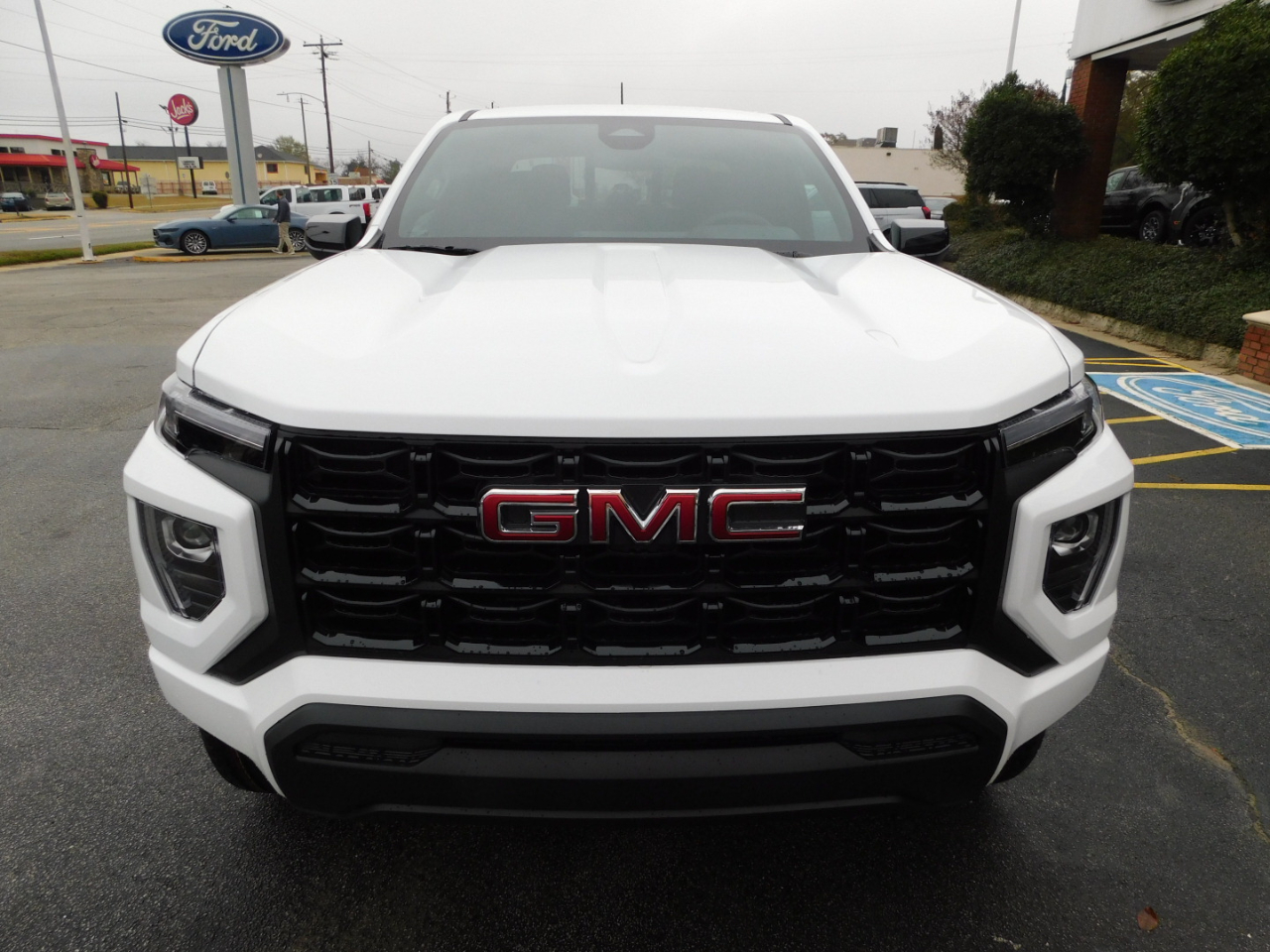 GMC Canyon 2WD Crew Cab Elevation 2026