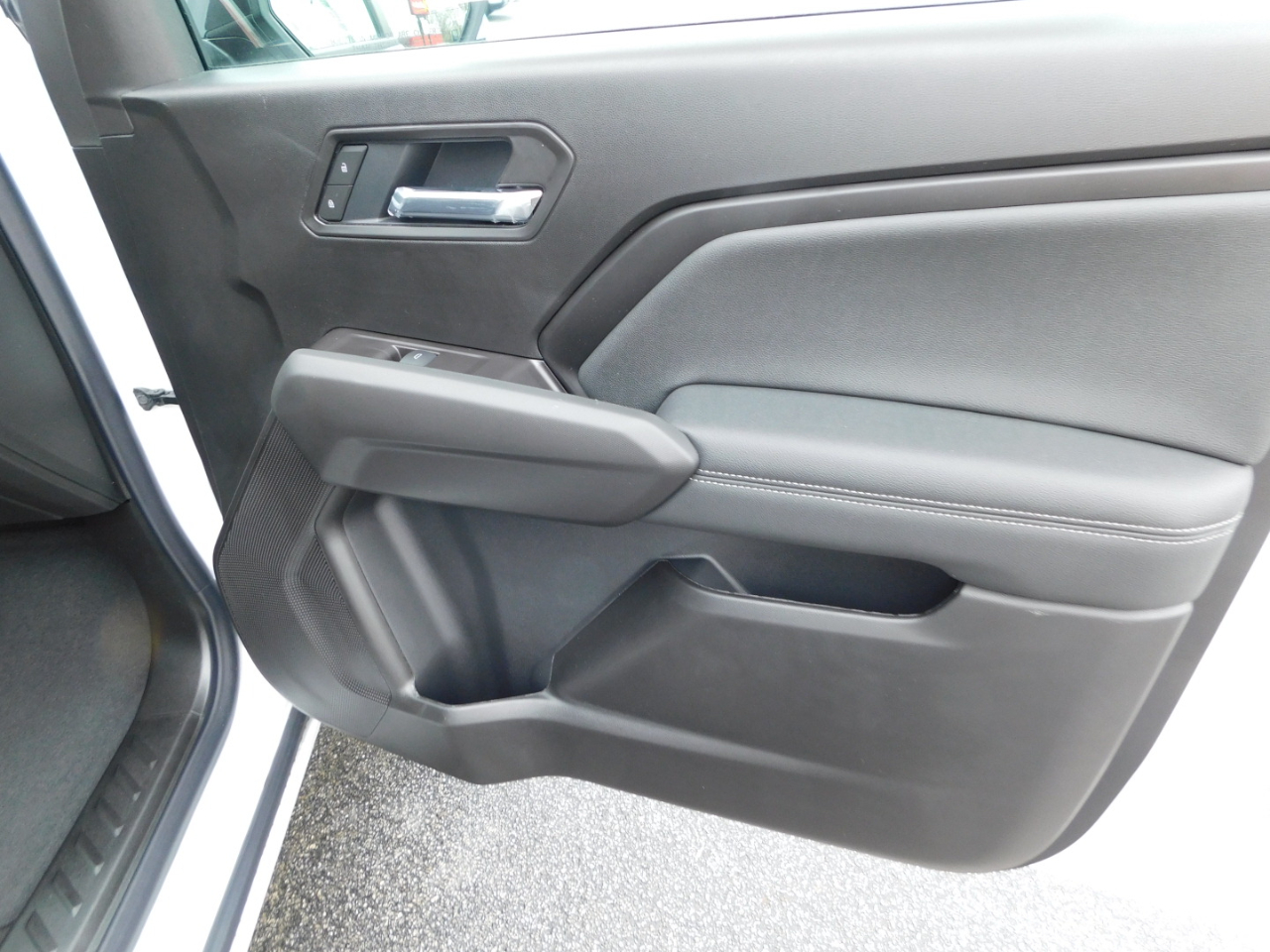 GMC Canyon 2WD Crew Cab Elevation 2026