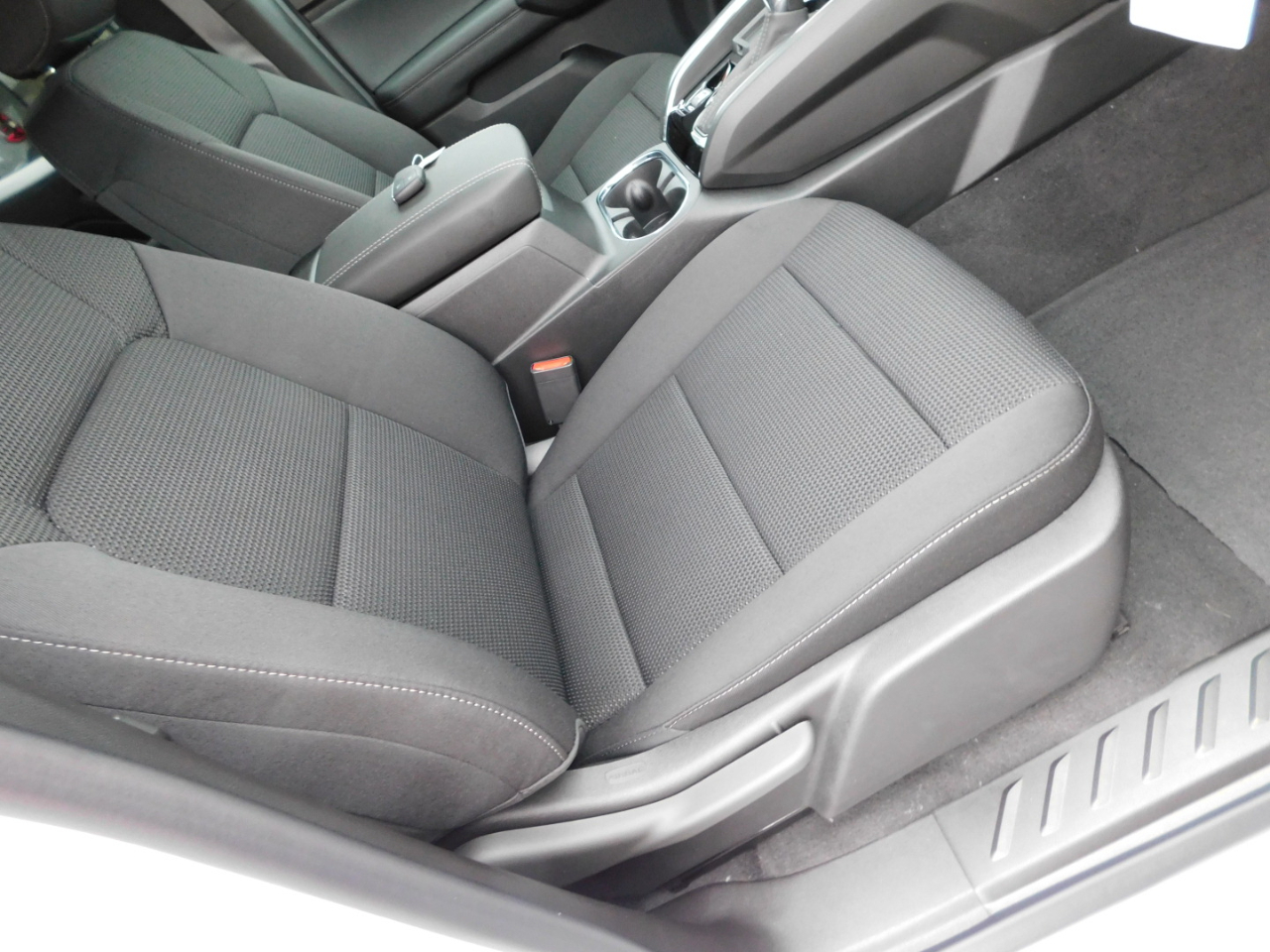 GMC Canyon 2WD Crew Cab Elevation 2026