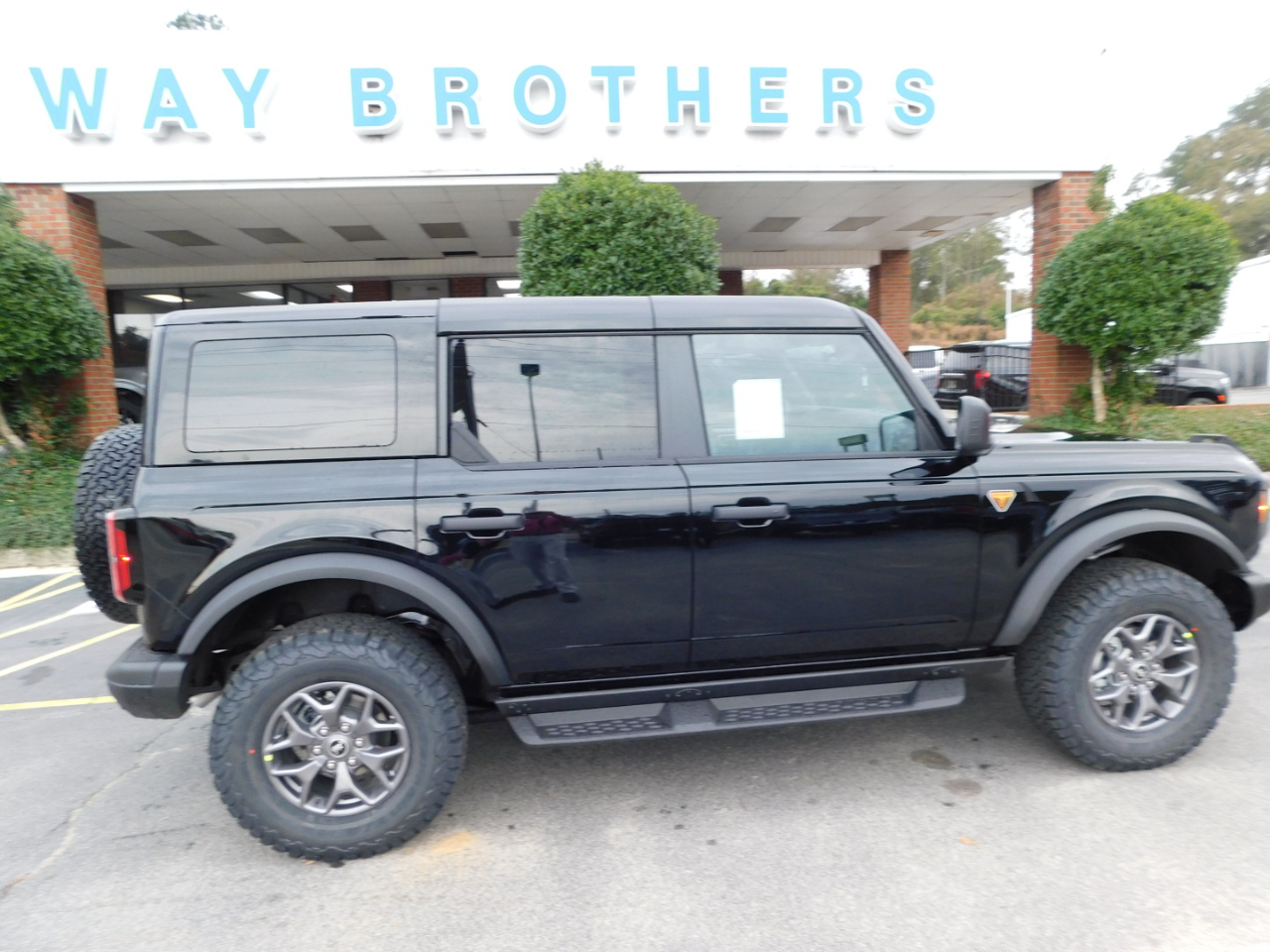 2025 Ford Bronco BADLANDS 4 DOOR ADVANCED