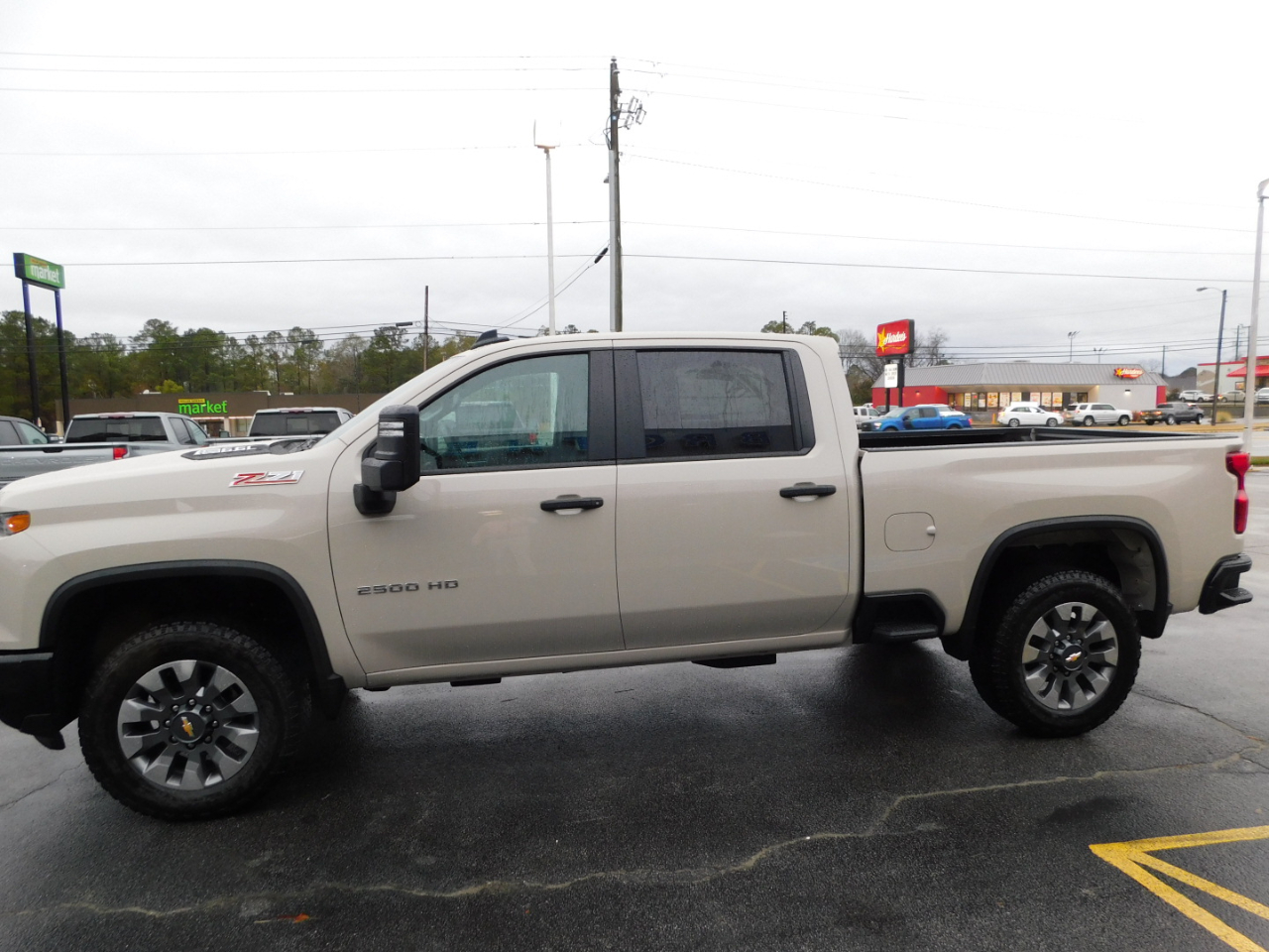 Chevrolet Silverado 2500HD 4WD Crew Cab 159" Custom 2026