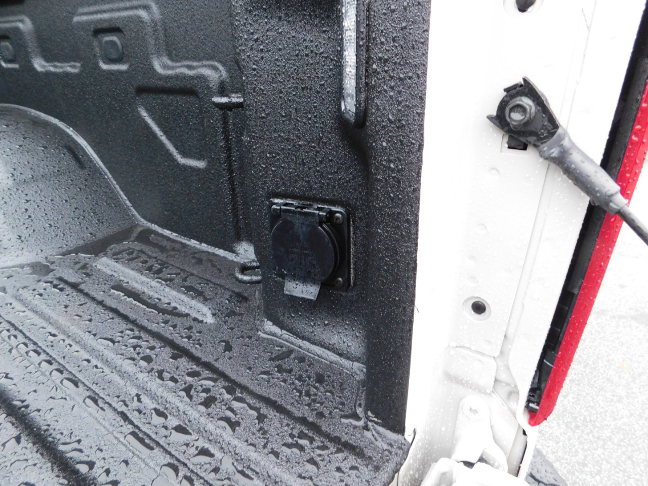 Chevrolet Silverado 2500HD 4WD Crew Cab 159" Custom 2026