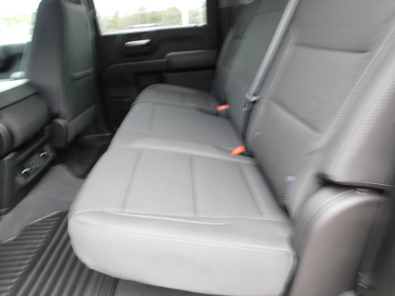 Chevrolet Silverado 2500HD 4WD Crew Cab 159" Custom 2026