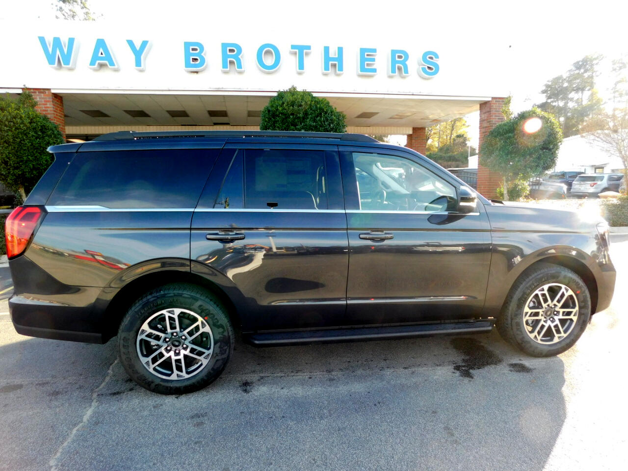 2026 Ford Expedition ACTIVE 4X2