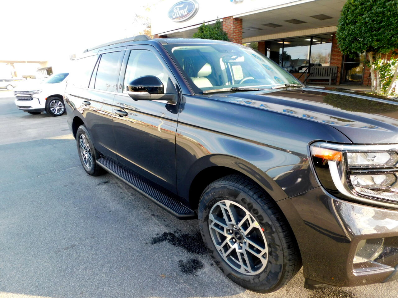 Ford Expedition Active 4x2 2026